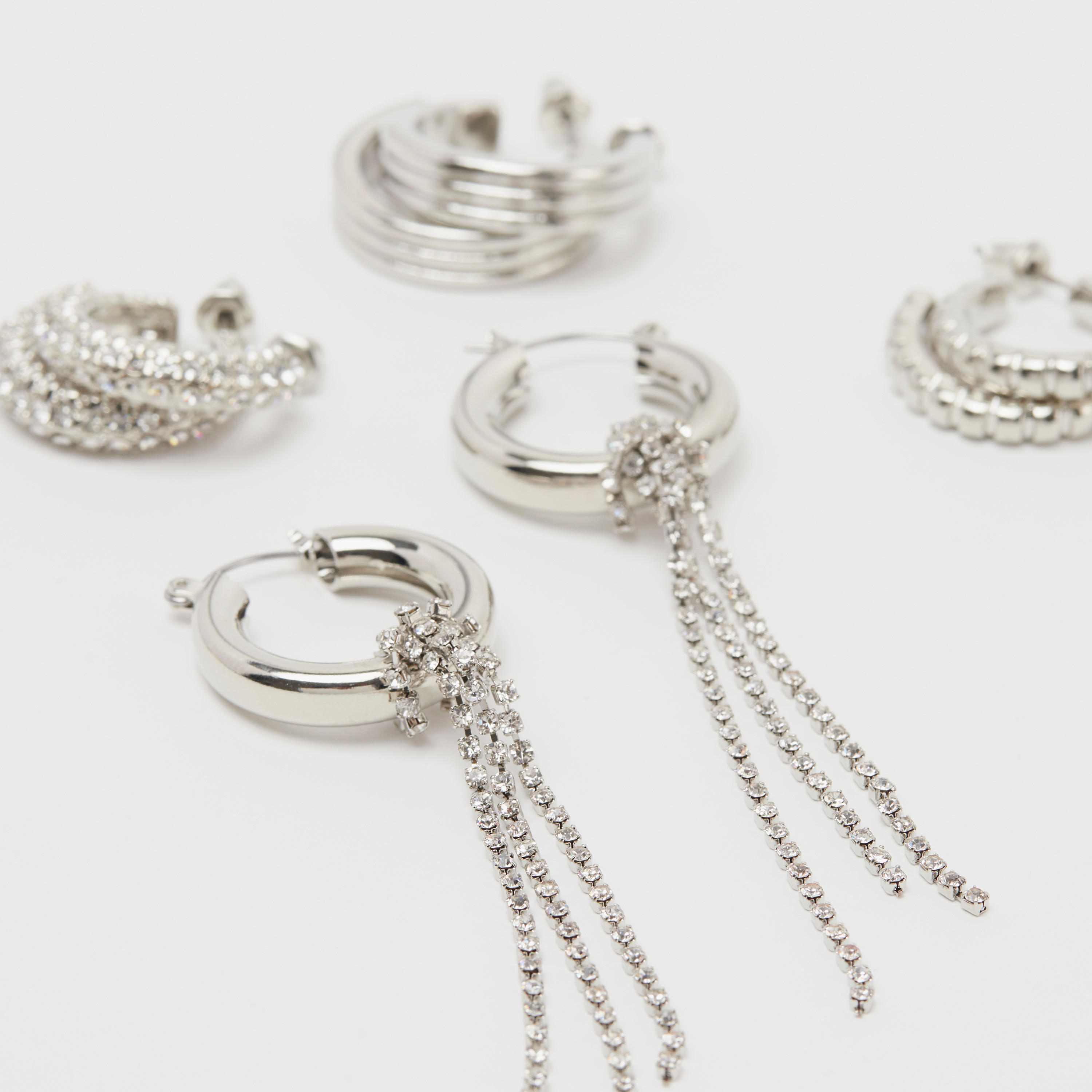 حلقان مزيّنة - طقم من 4-women-watchesandjewellery-jewellery-earrings-image-5
