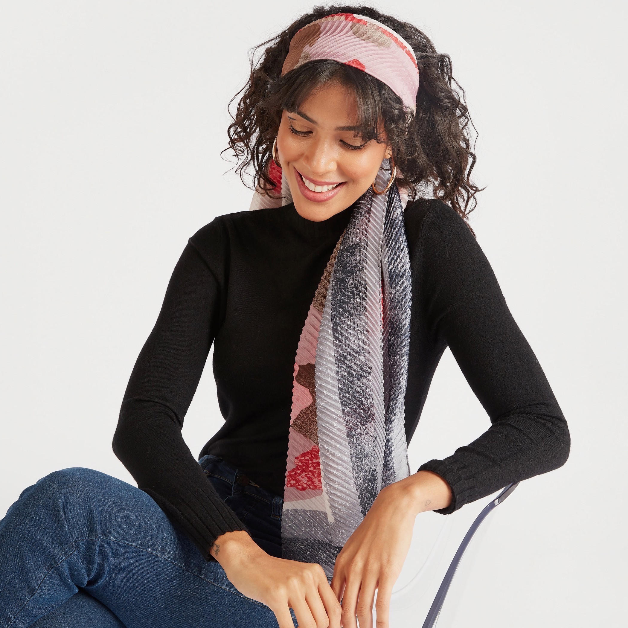 وشاح مكشكش بطبعات-women-clothingaccessories-scarves-image-2