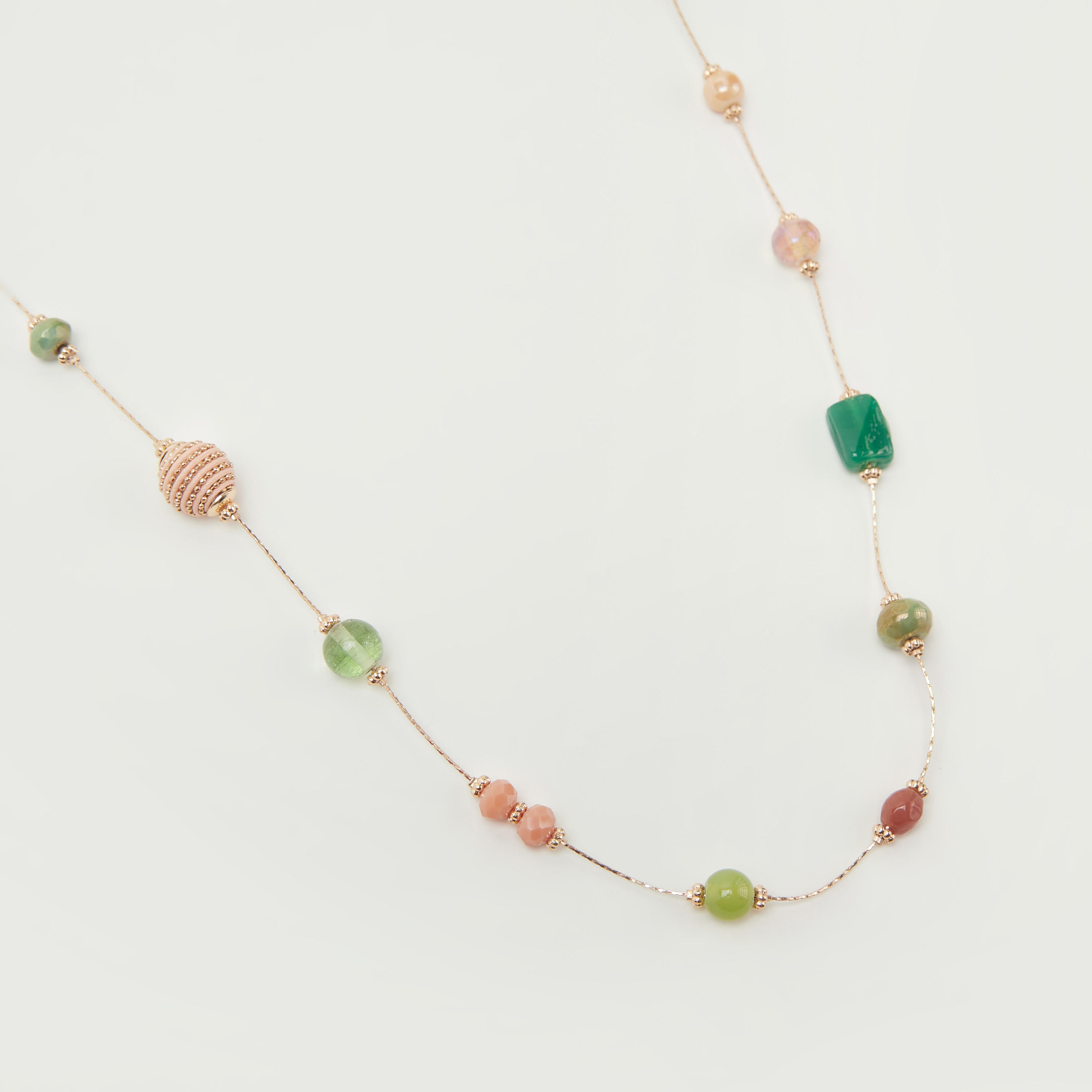 قلادة مزيّنة بالخرز-women-watchesandjewellery-jewellery-necklacesandpendants-image-2