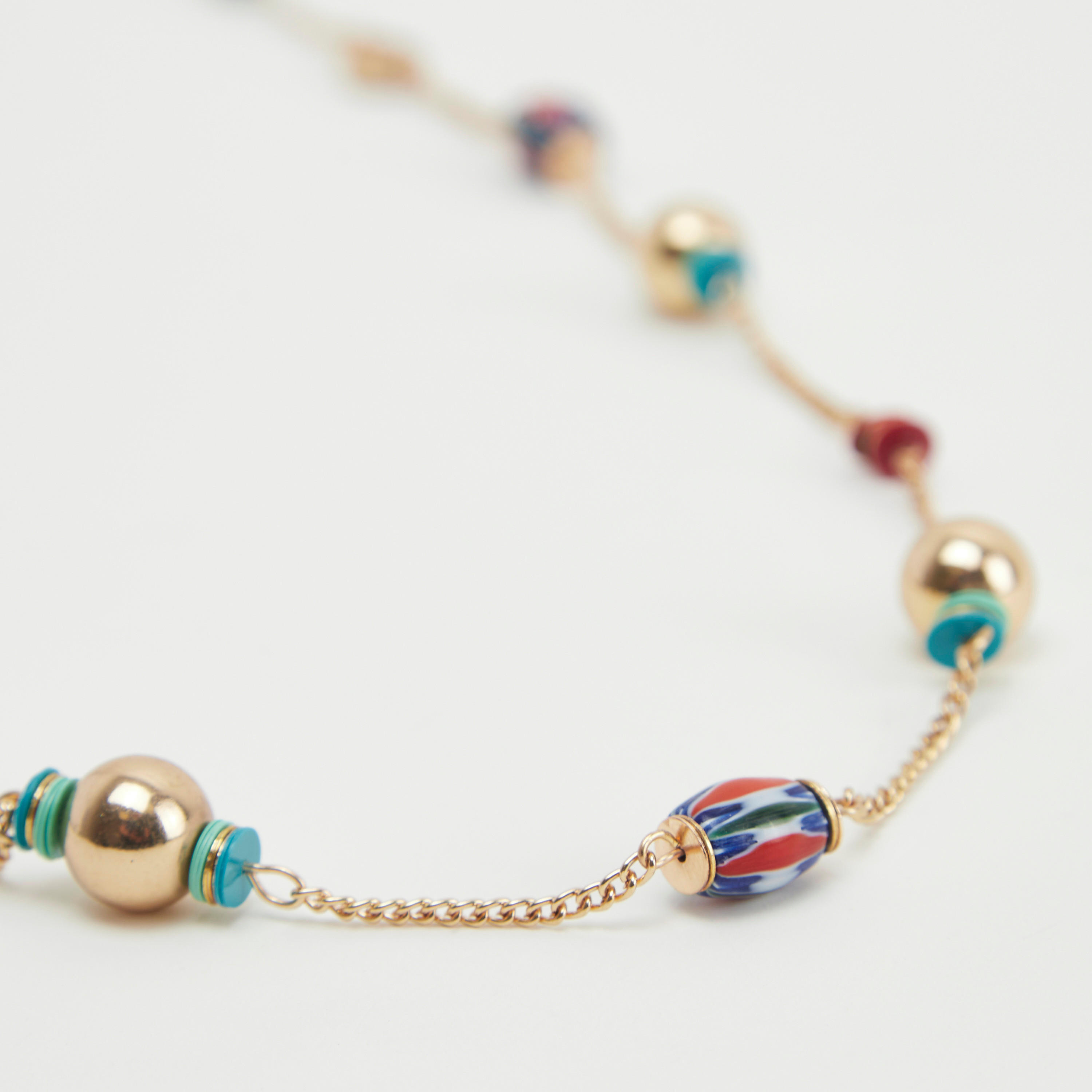 قلادة تشوكر بسلسلة مزيّنة بالخرز ومشبك إغلاق-women-watchesandjewellery-jewellery-necklacesandpendants-image-4