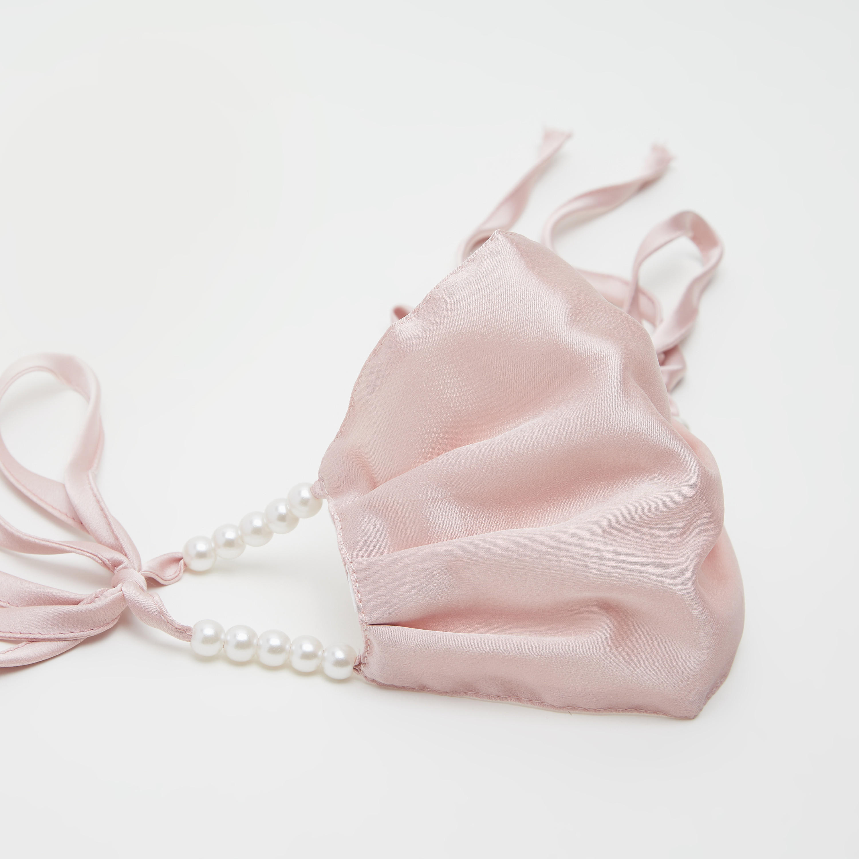 ماسك للوجه مضاد للغبار سادة بتزيينات لؤلؤ-women-clothingaccessories-fashionmasks-image-4