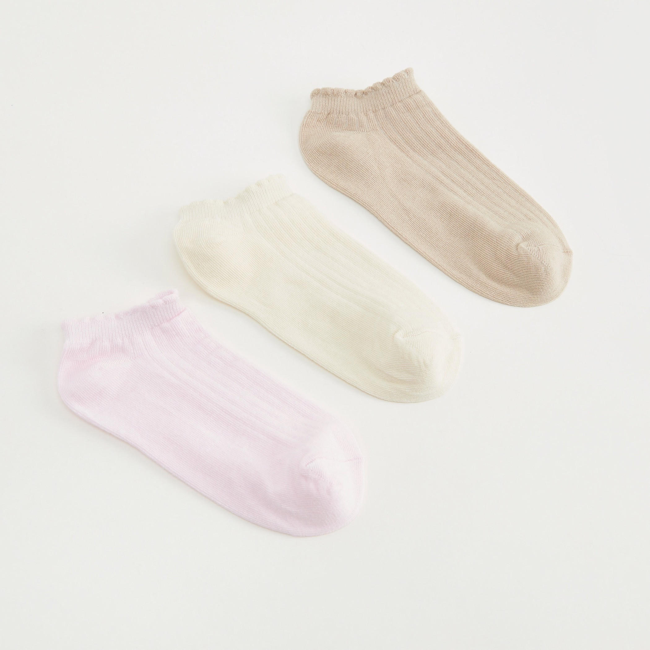 جوارب سادة بطول الكاحل - طقم من 3-women-socksandstockings-image-4