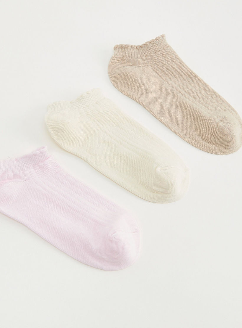 جوارب سادة بطول الكاحل - طقم من 3-women-socksandstockings-image-4