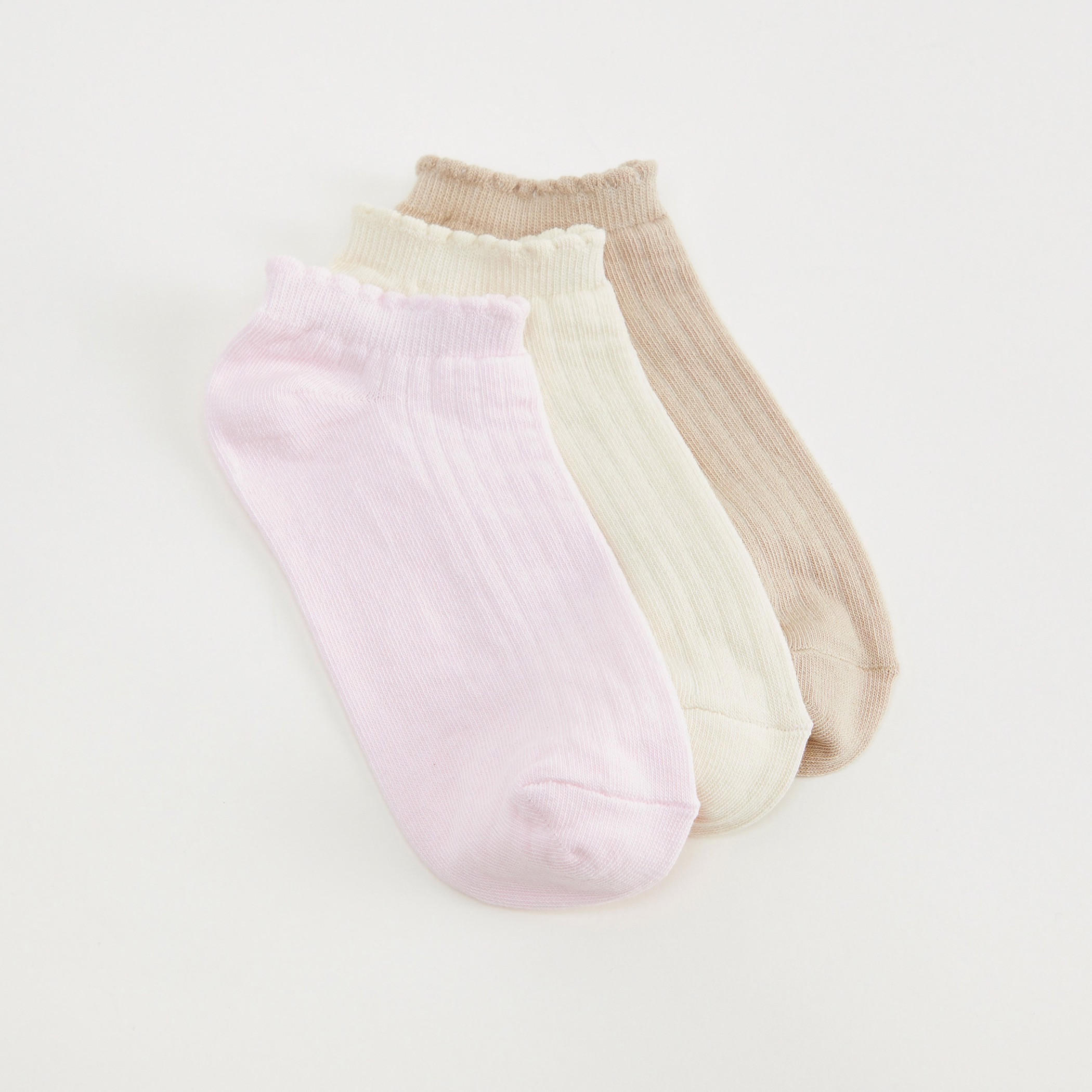 جوارب سادة بطول الكاحل - طقم من 3-women-socksandstockings-image-3