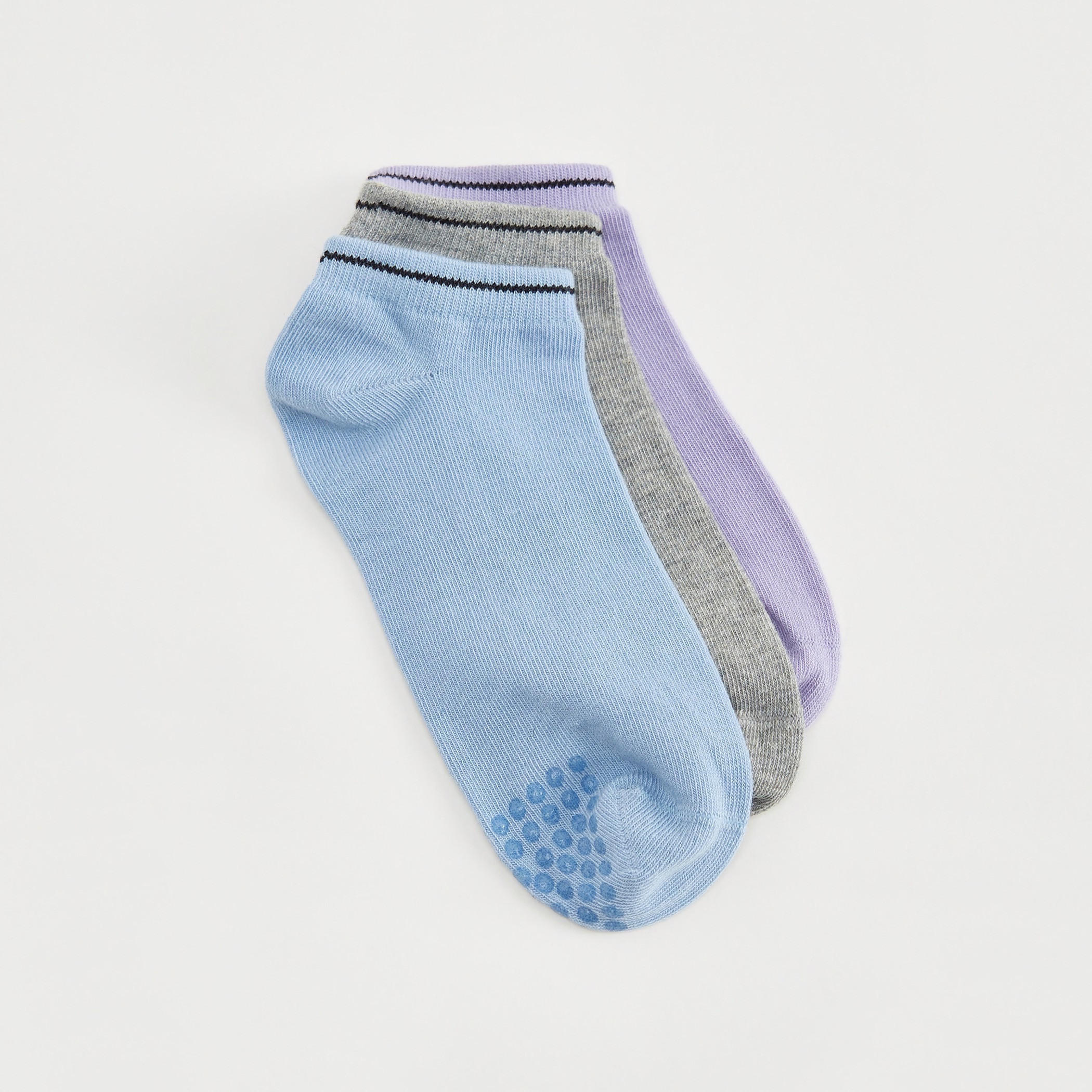 Set of 3 - Solid Ankle Length Yoga Socks-women-socksandstockings-image-2