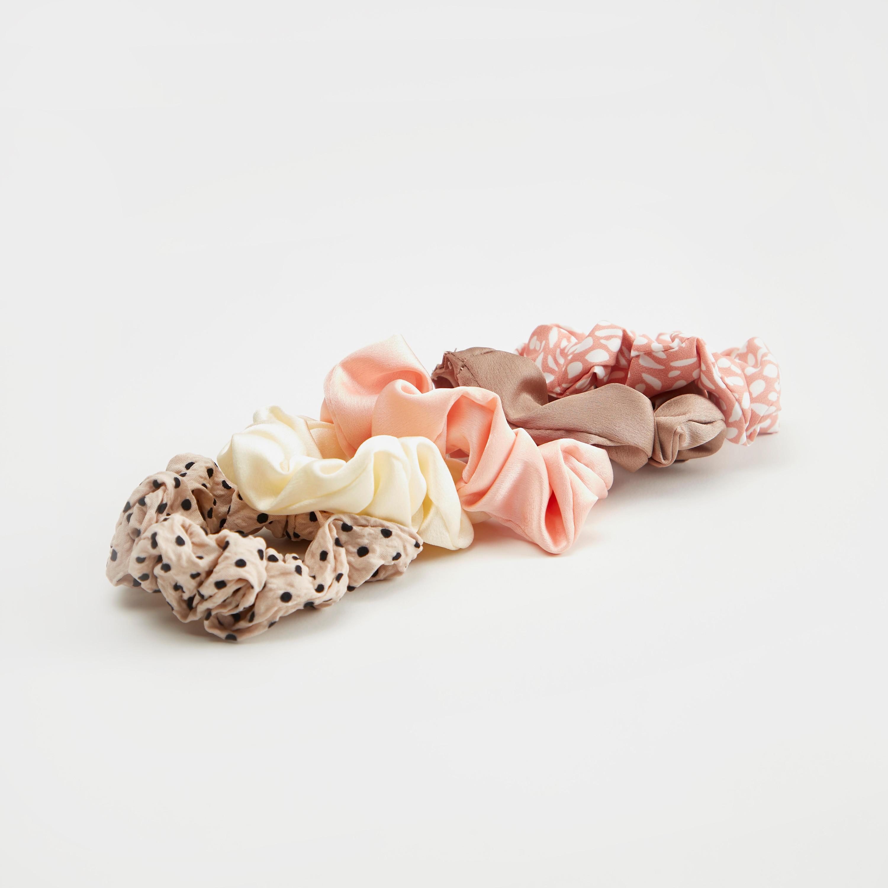 Gloo Assorted 5-Piece Scrunchie Set-women-hairaccessories-image-3