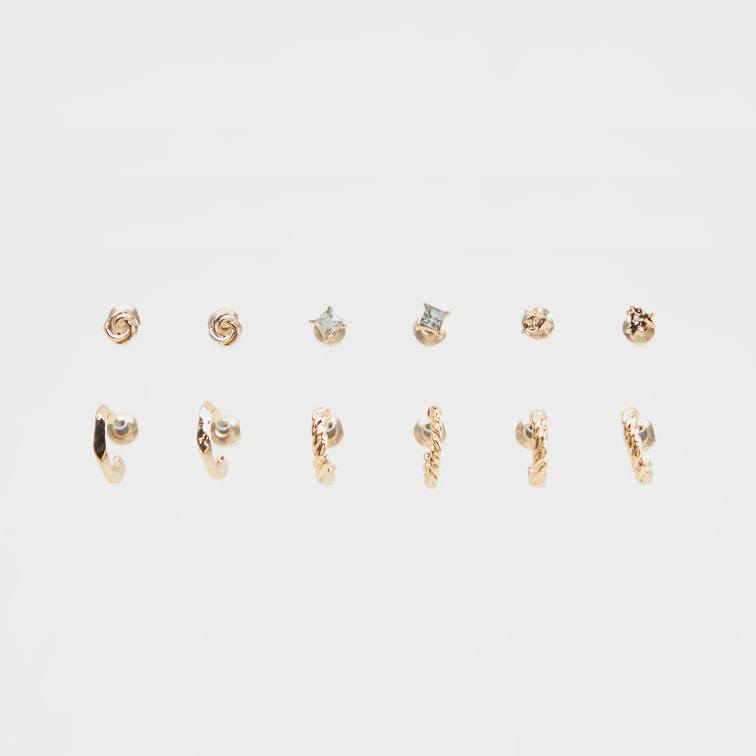 أقراط مزيّنة ومرصعة متنوّعة بمكبس إغلاق خلفي من جلوو - طقم من 6-women-watchesandjewellery-jewellery-earrings-image-1