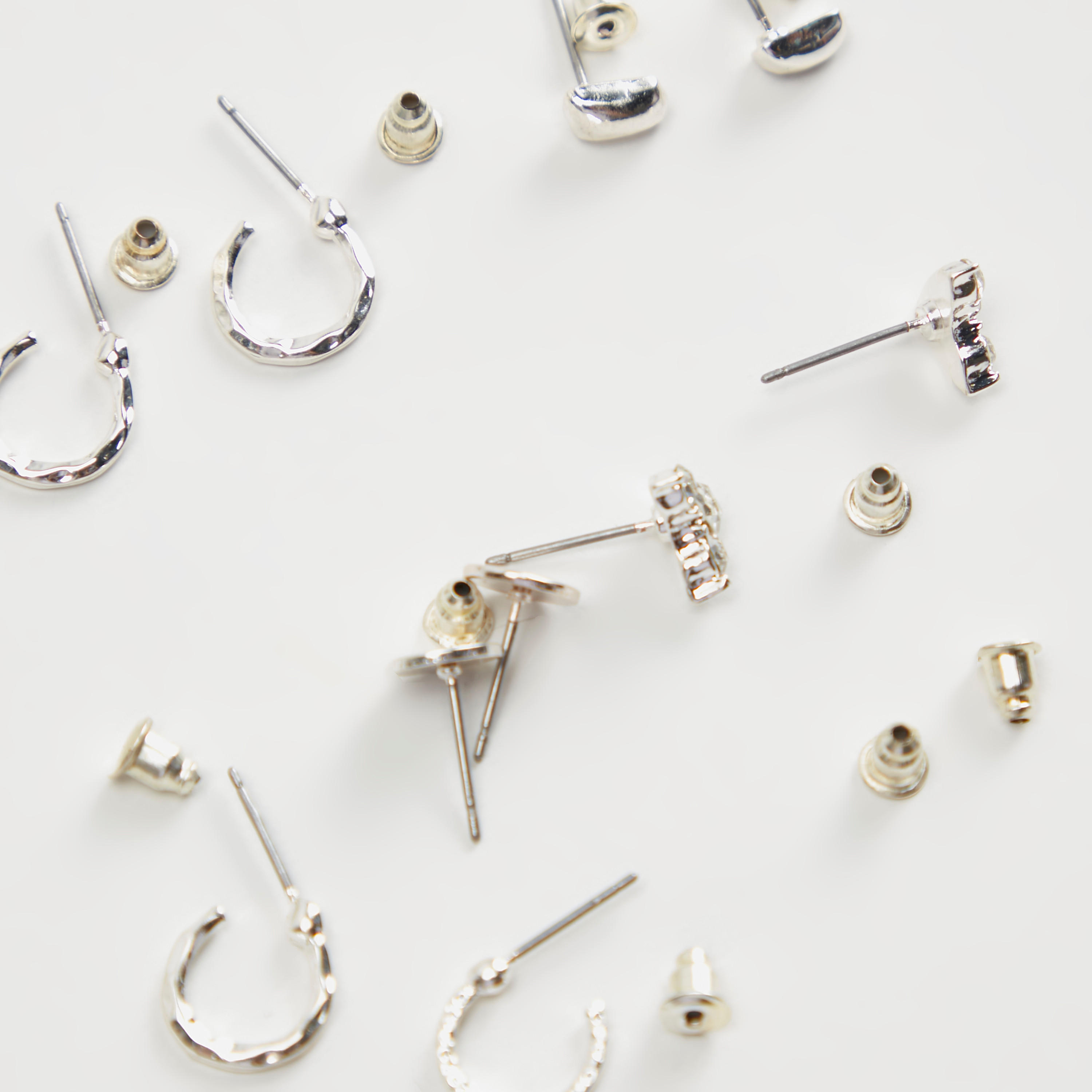 أقراط مرصعة متنوّعة بمكبس إغلاق خلفي من جلوو - طقم 6 أزواج-women-watchesandjewellery-jewellery-earrings-image-1