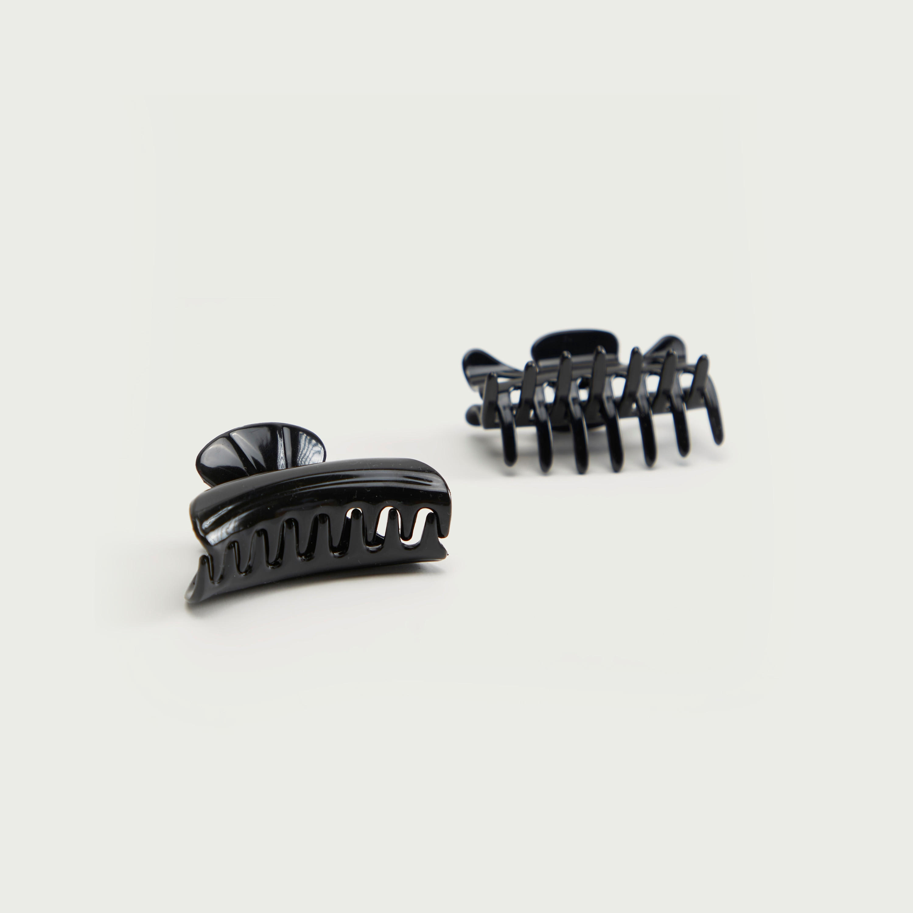 مشابك شعر سادة من جلوو - طقم من قطعتين-women-hairaccessories-clips-image-3