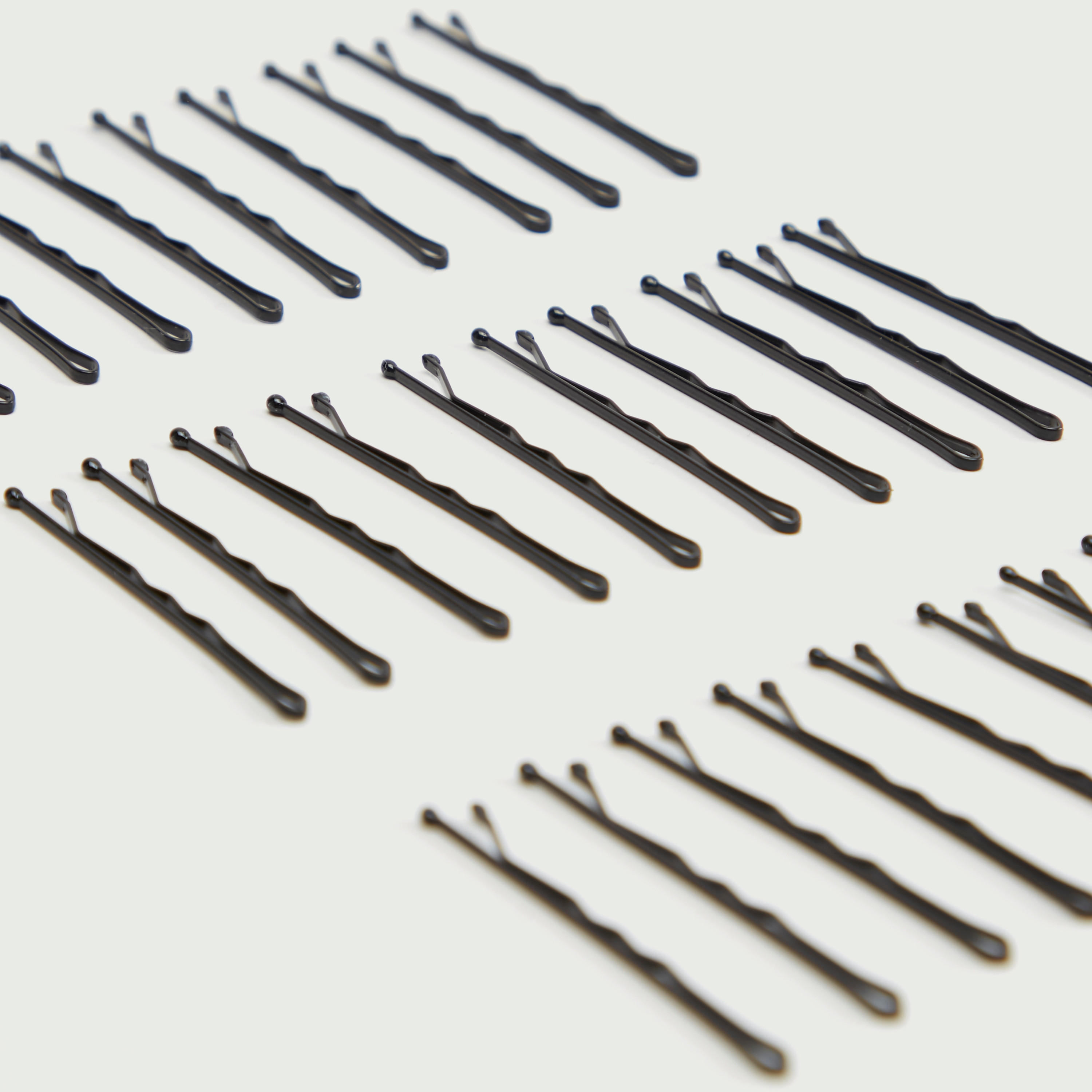 Set of 30 - Gloo Solid Hair Pins-women-hairaccessories-hairpins-image-2