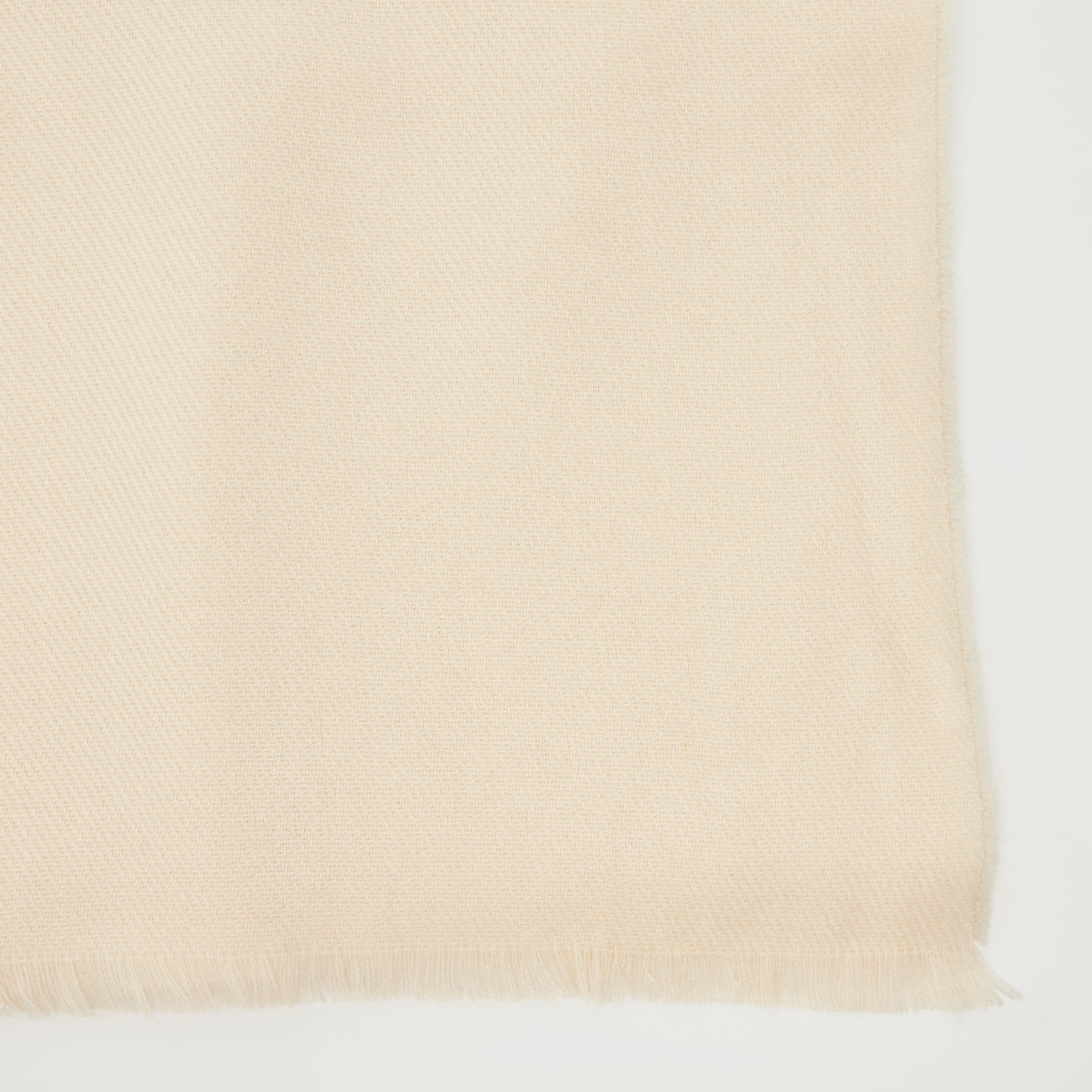 وشاح سادة بشَراشيب-women-clothingaccessories-scarves-image-3