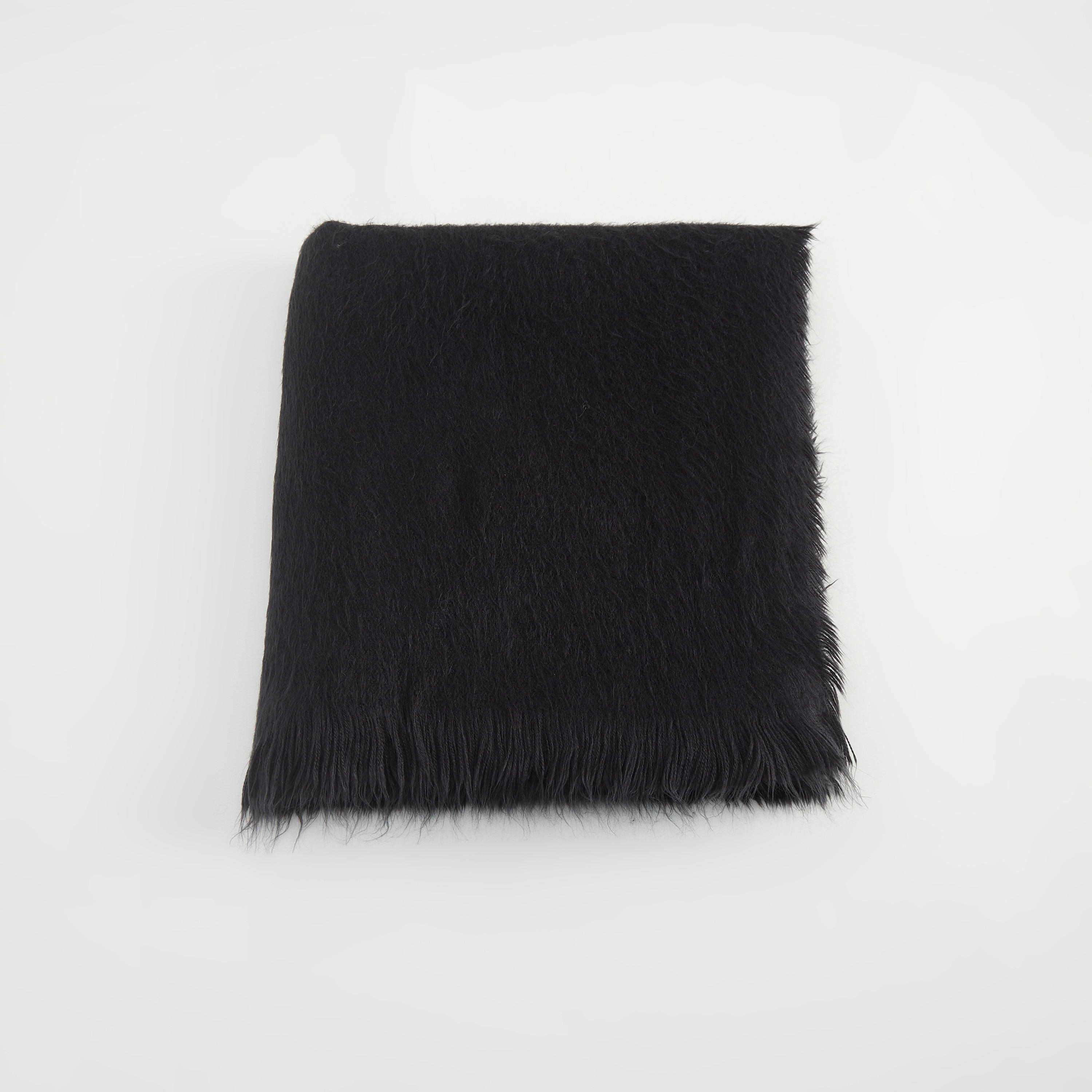 وشاح مخملي بارز الملمس-women-clothingaccessories-scarves-image-4