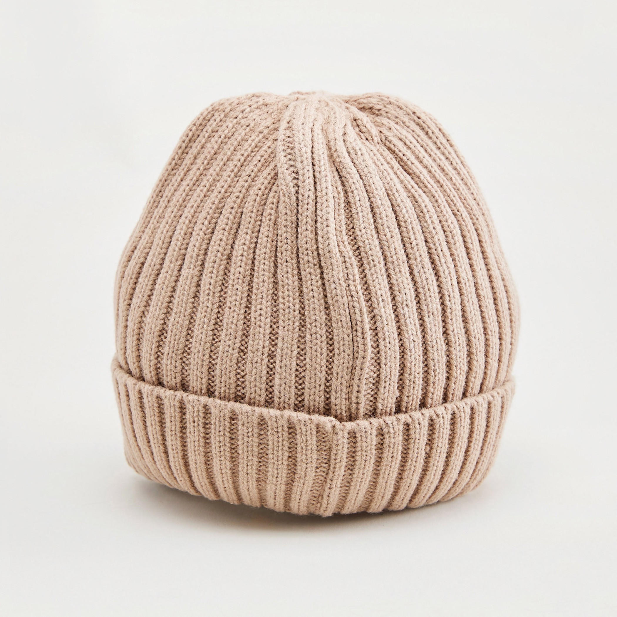 بيني مضلّعة بأطراف مطوية-women-clothingaccessories-capsandhats-image-2