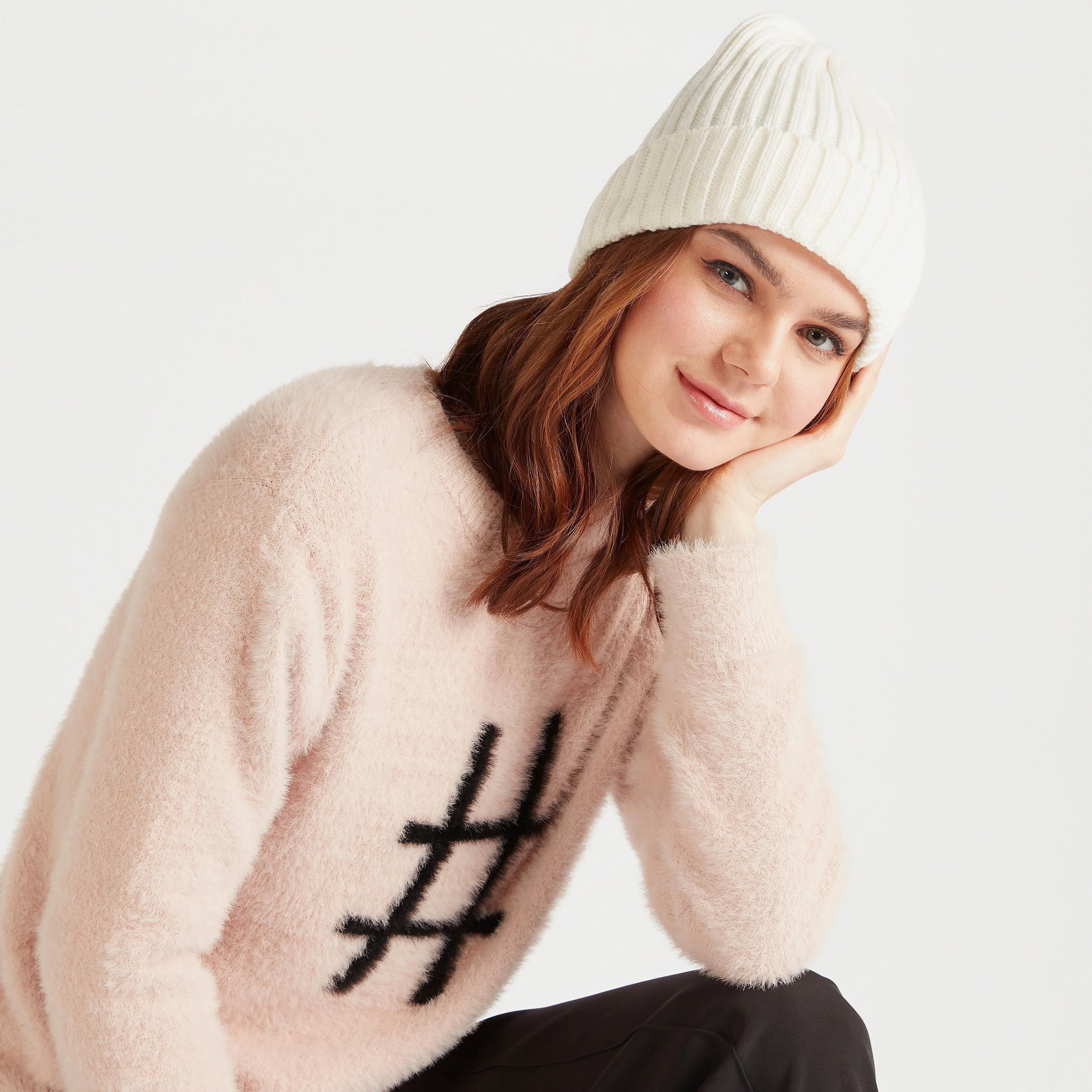 كاب بيني مضلّعة-women-clothingaccessories-capsandhats-image-3
