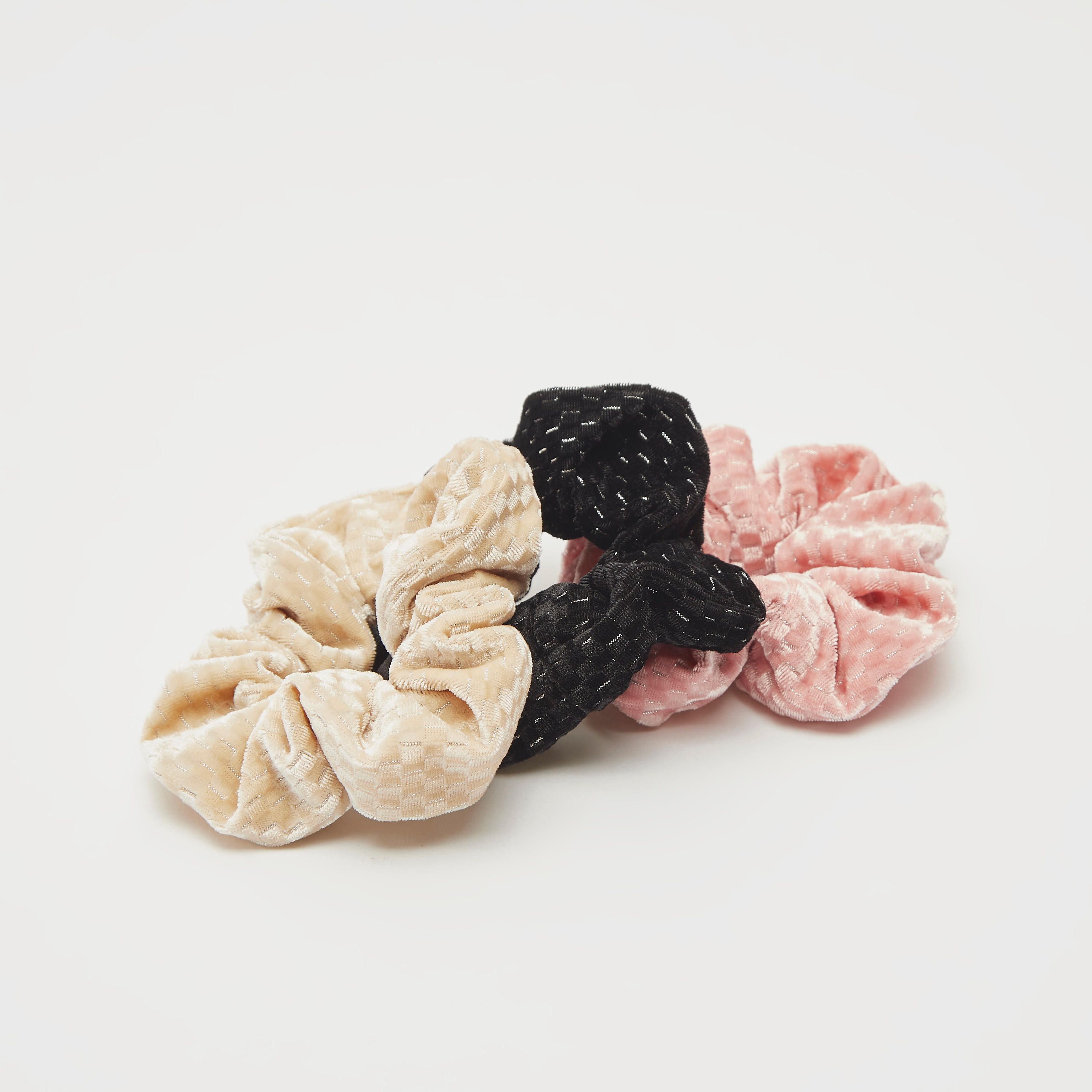 سكرانشي للشعر بارز الملمس - طقم من 3 قطع-women-hairaccessories-image-1