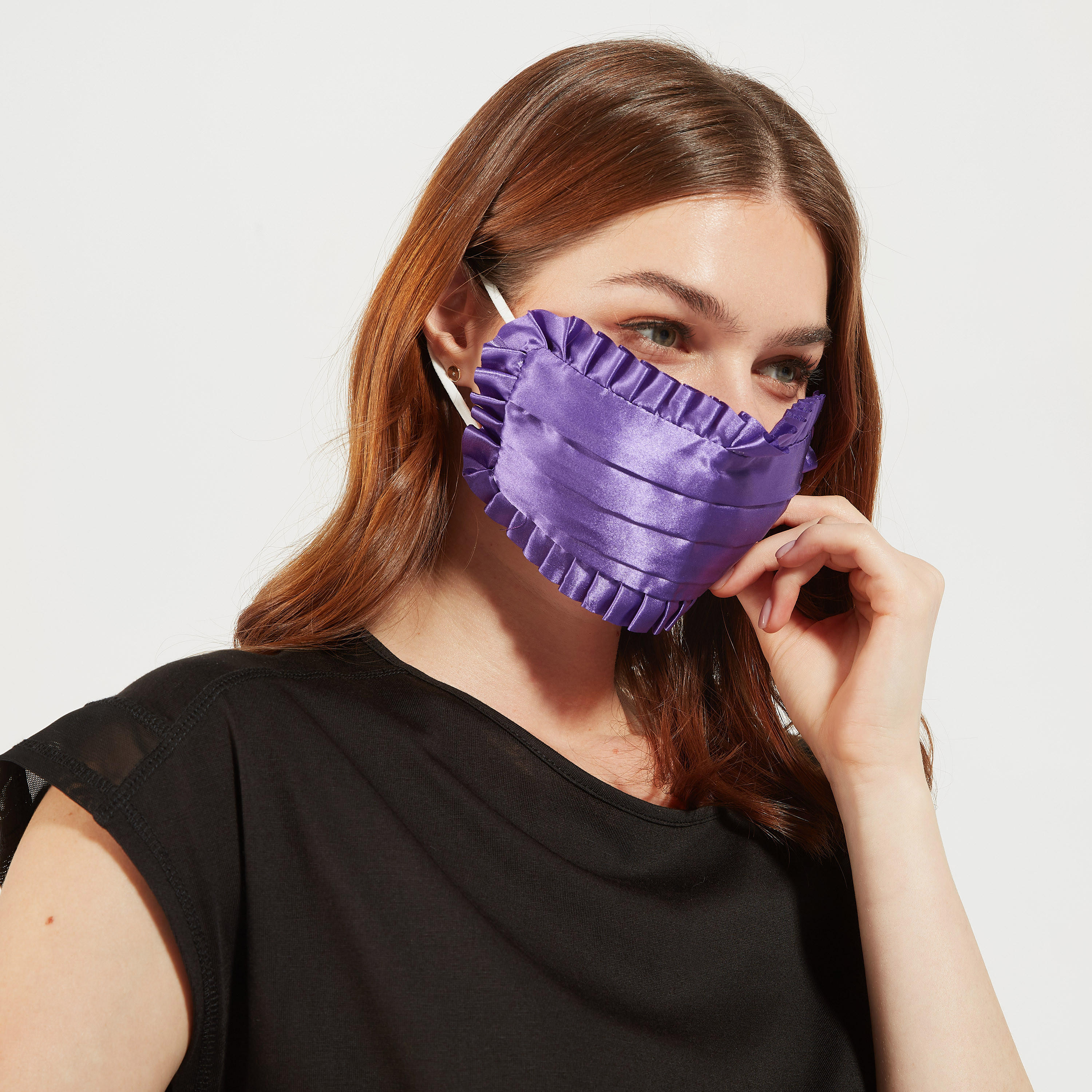 غطاء وجه بأطراف بكشكشة-women-clothingaccessories-fashionmasks-image-2