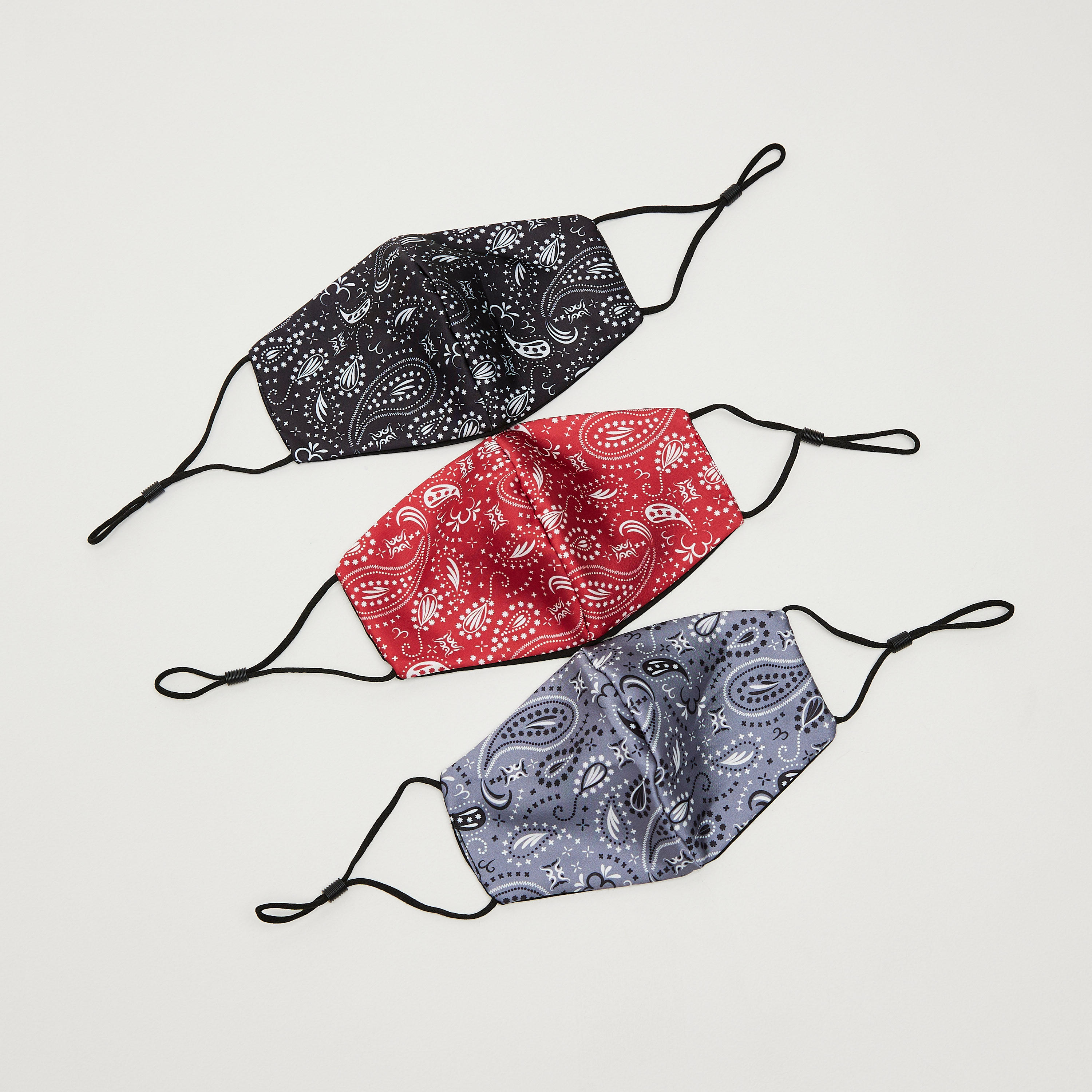 غطاء وجه بطبعات - طقم من 3 قطع-women-clothingaccessories-fashionmasks-image-3