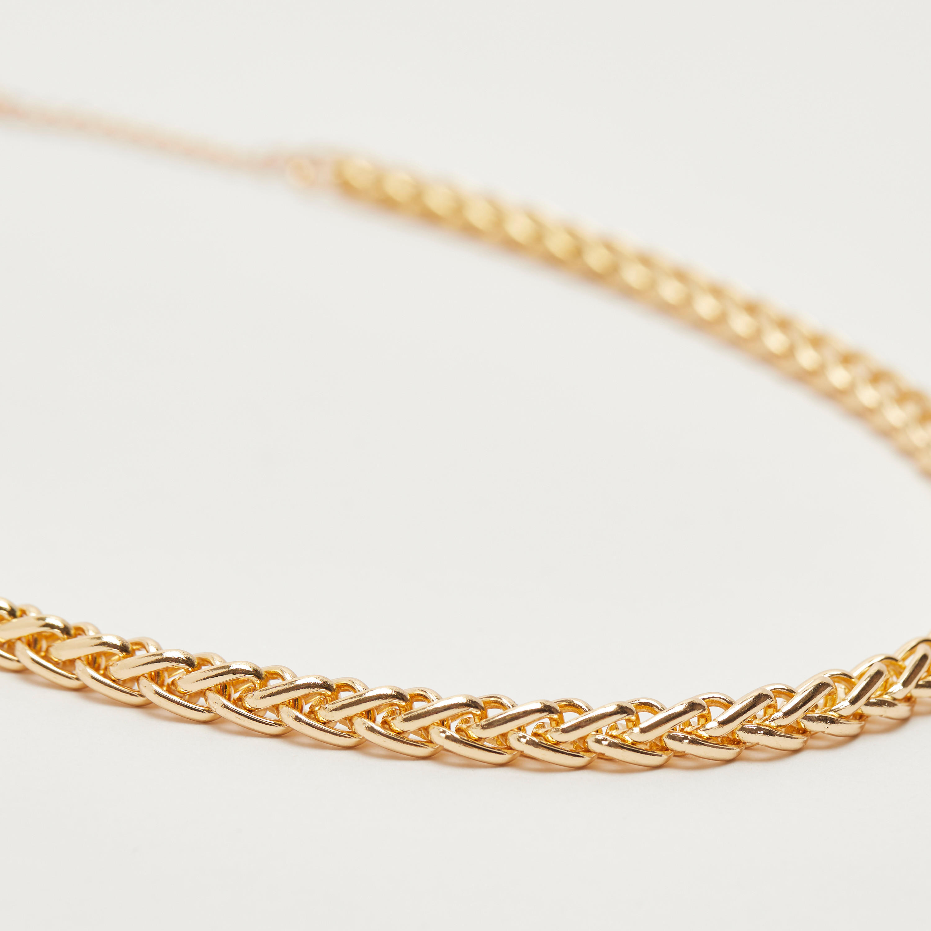 عقد بسلسلة ميتاليك ومشبك إغلاق-women-watchesandjewellery-jewellery-necklacesandpendants-image-3