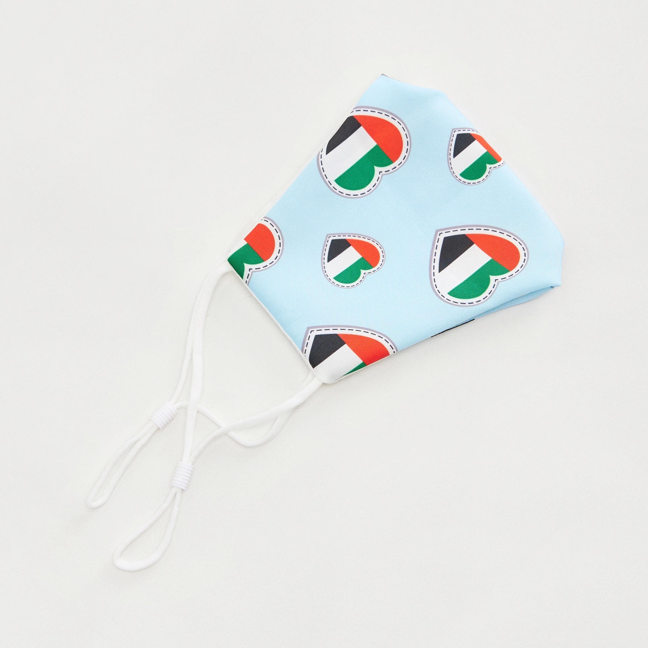 قناع وجه بحلقات أذن مطّاطيّة وطبعات ناشيونال داي-women-clothingaccessories-fashionmasks-image-5