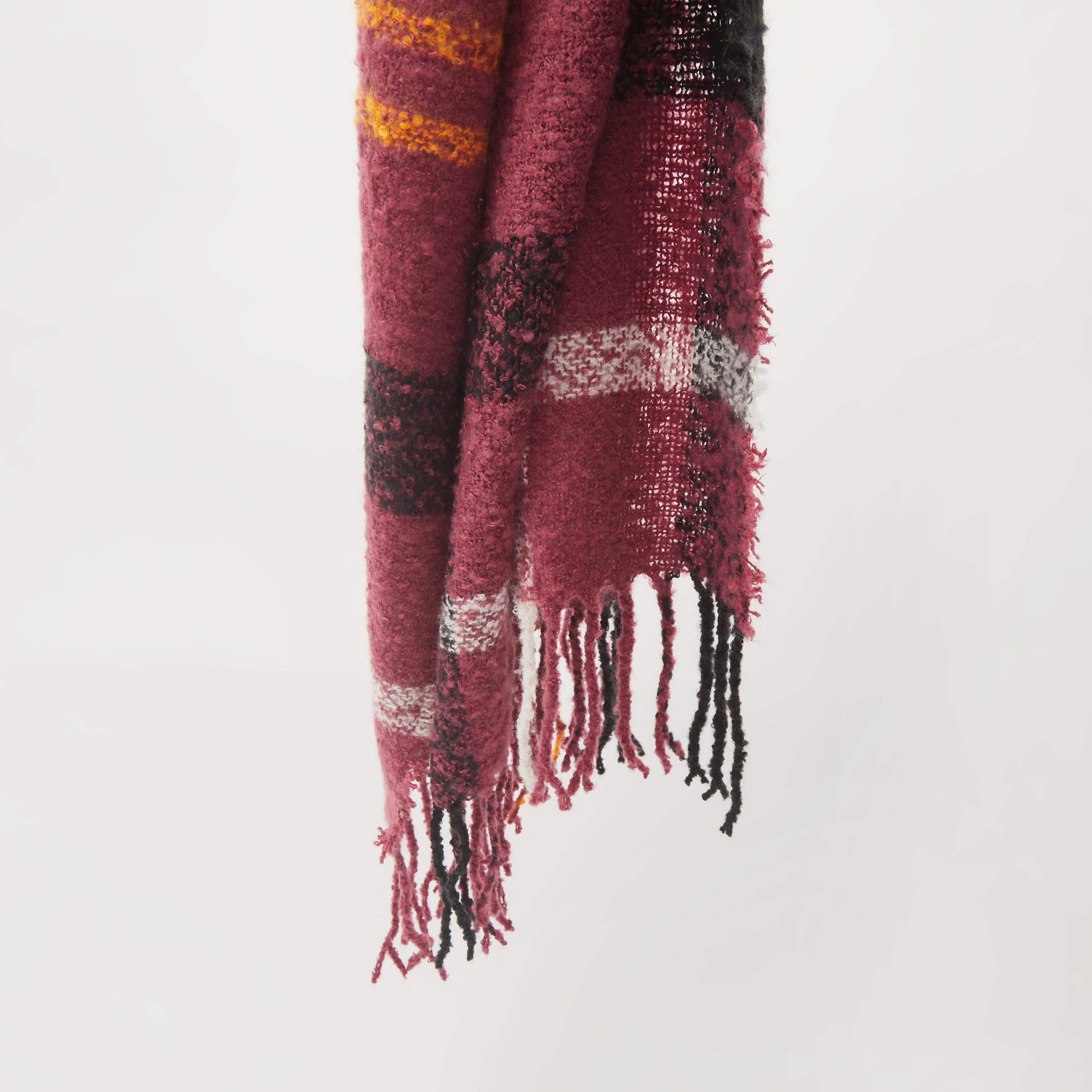 وشاح كاروهات بشراشيب-women-clothingaccessories-scarves-image-5