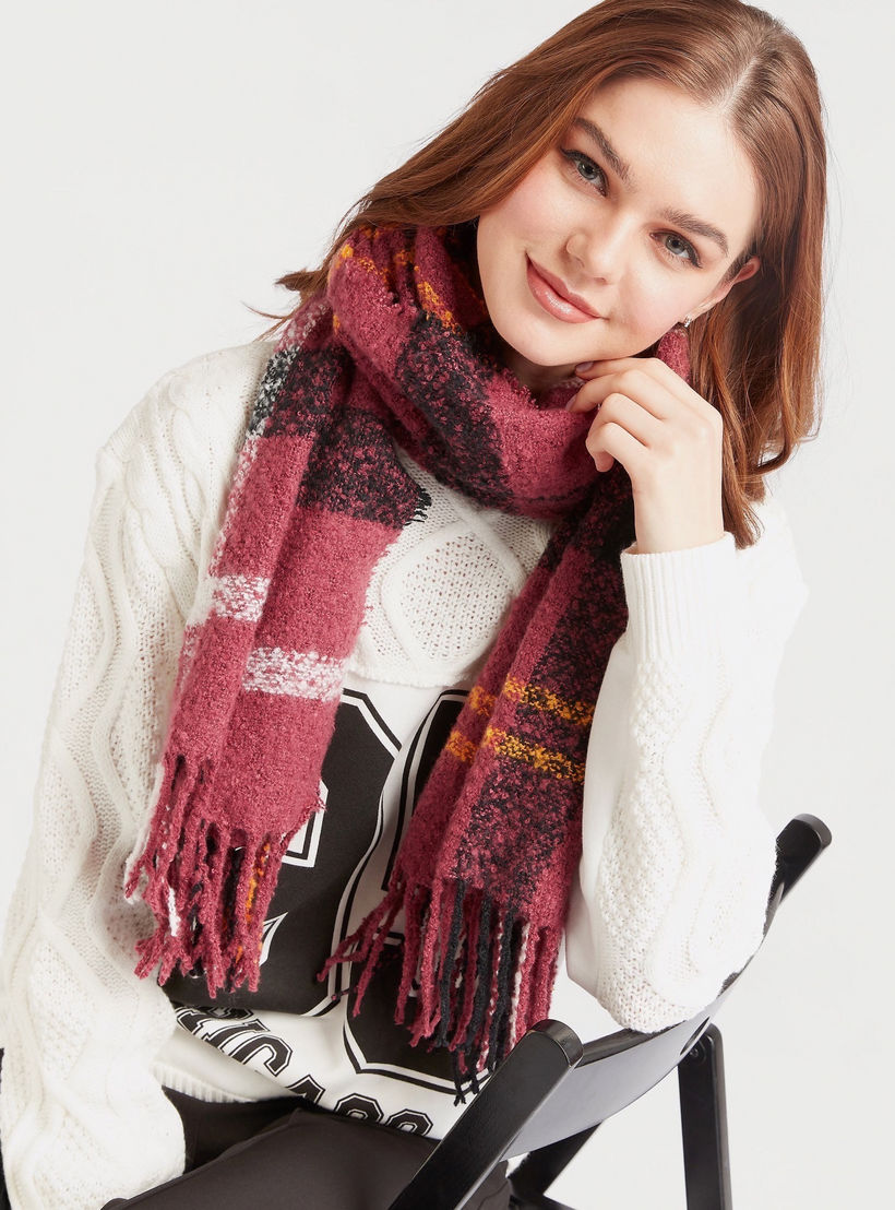 وشاح كاروهات بشراشيب-women-clothingaccessories-scarves-image-4