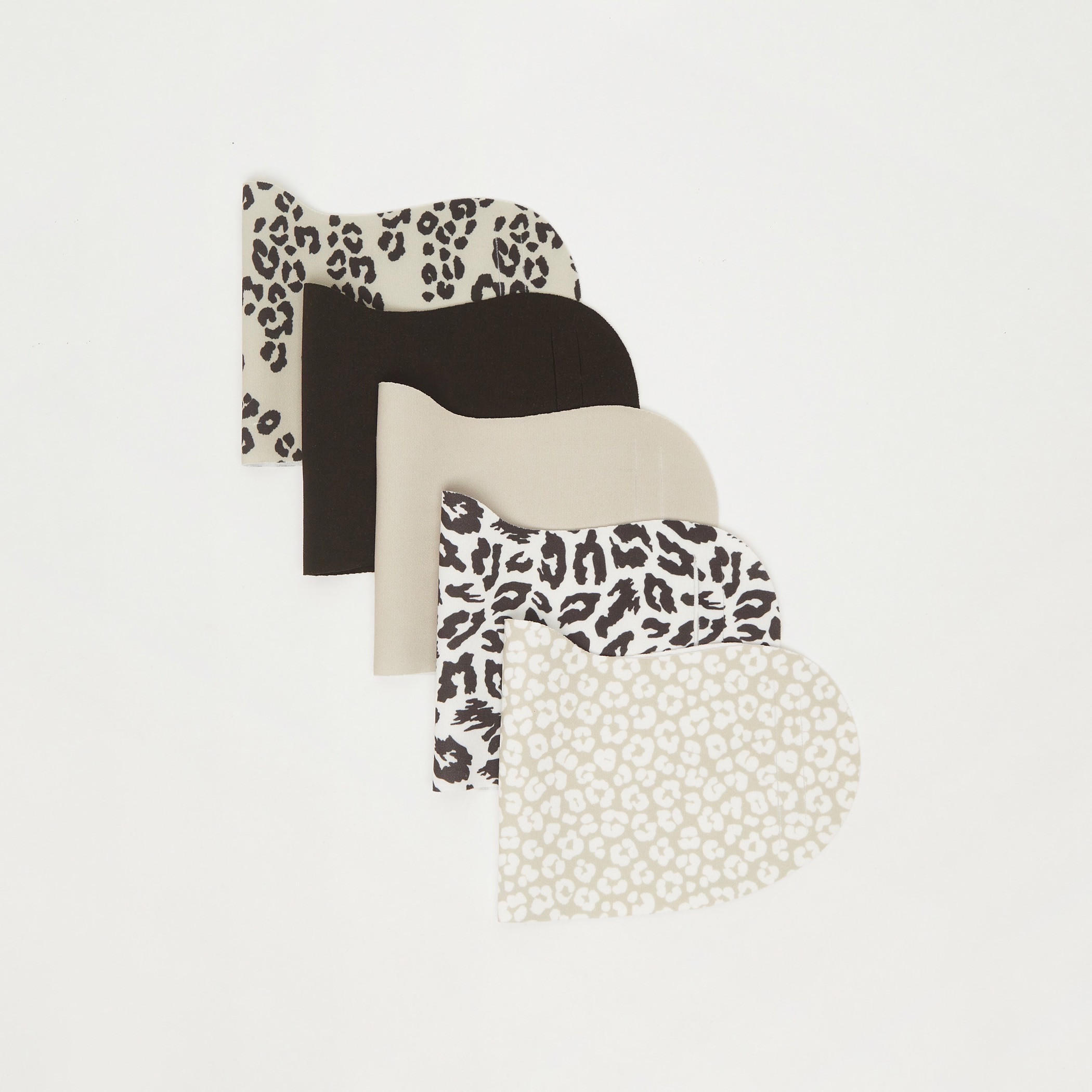 أقنعة وجه متنوعة بفتحات أذن من جلوو - طقم من 5-women-clothingaccessories-fashionmasks-image-1