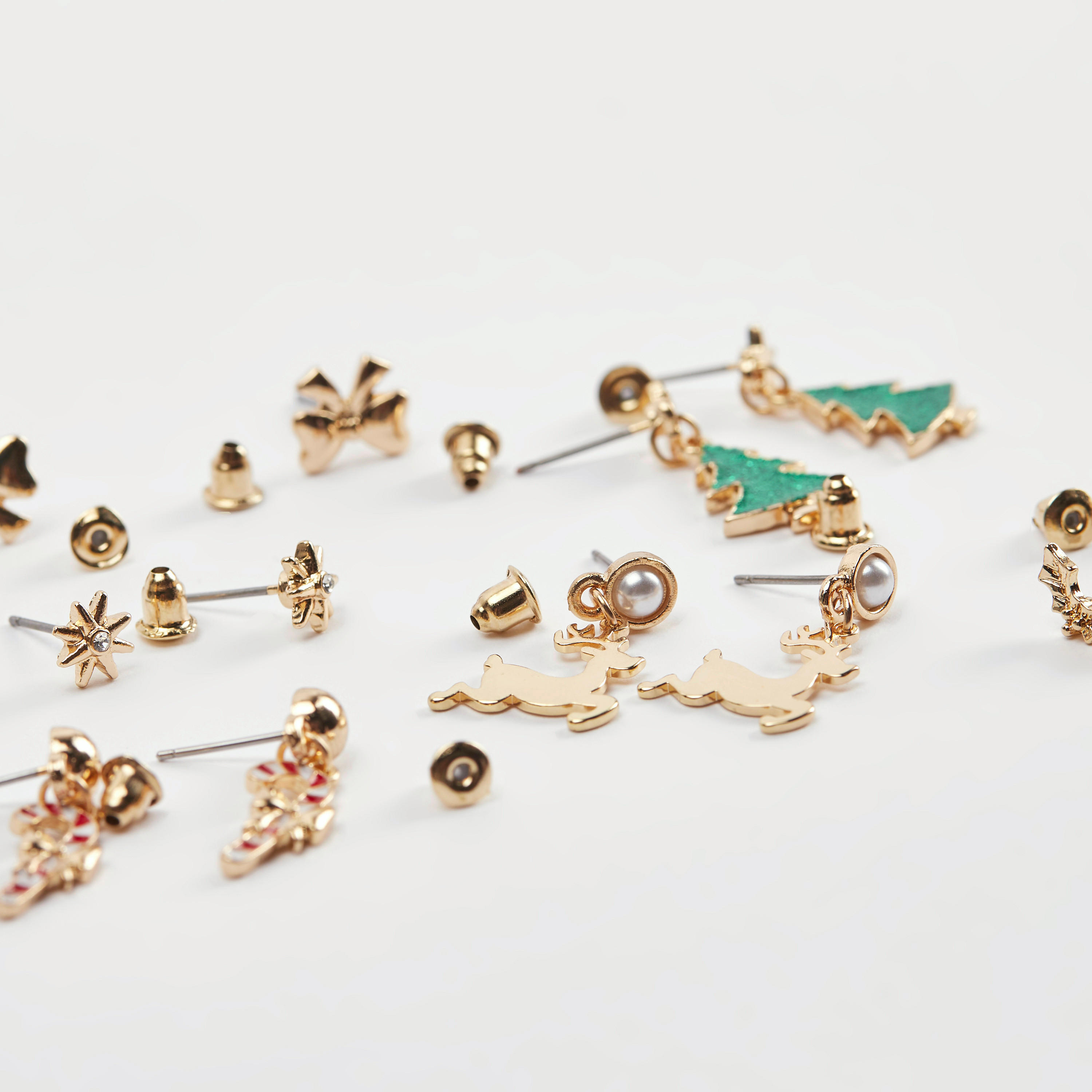 أقراط بتزيينات متنوّعة - طقم من 6-women-watchesandjewellery-jewellery-earrings-image-2