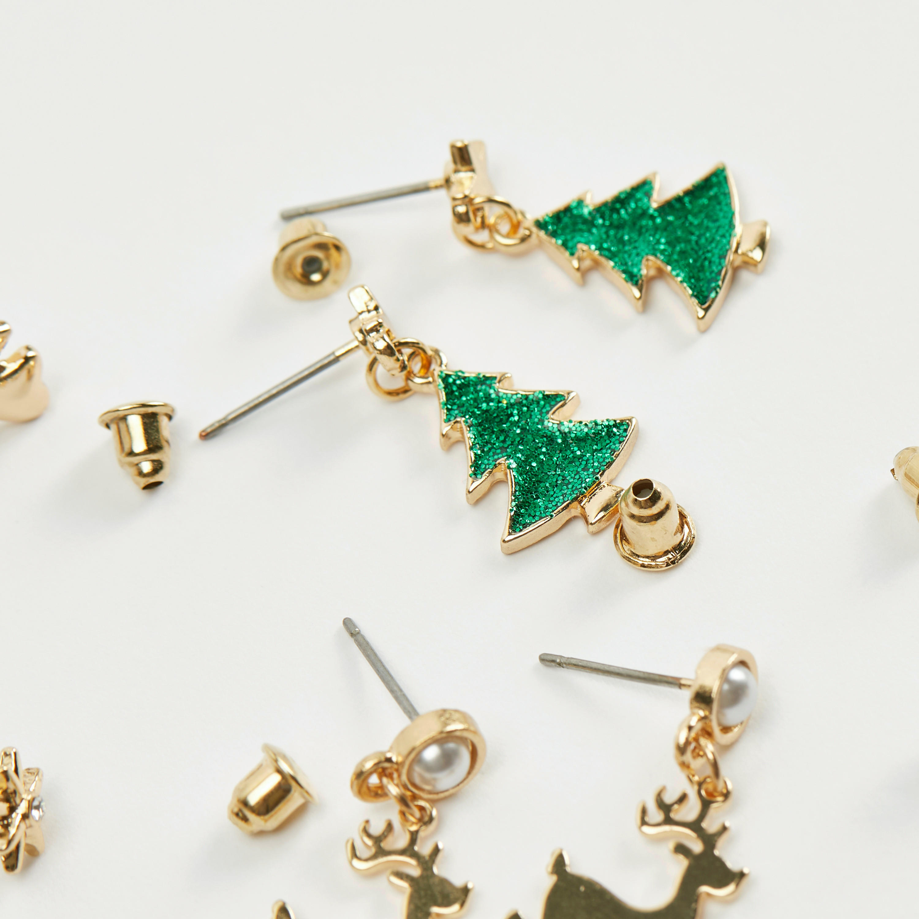 أقراط بتزيينات متنوّعة - طقم من 6-women-watchesandjewellery-jewellery-earrings-image-3