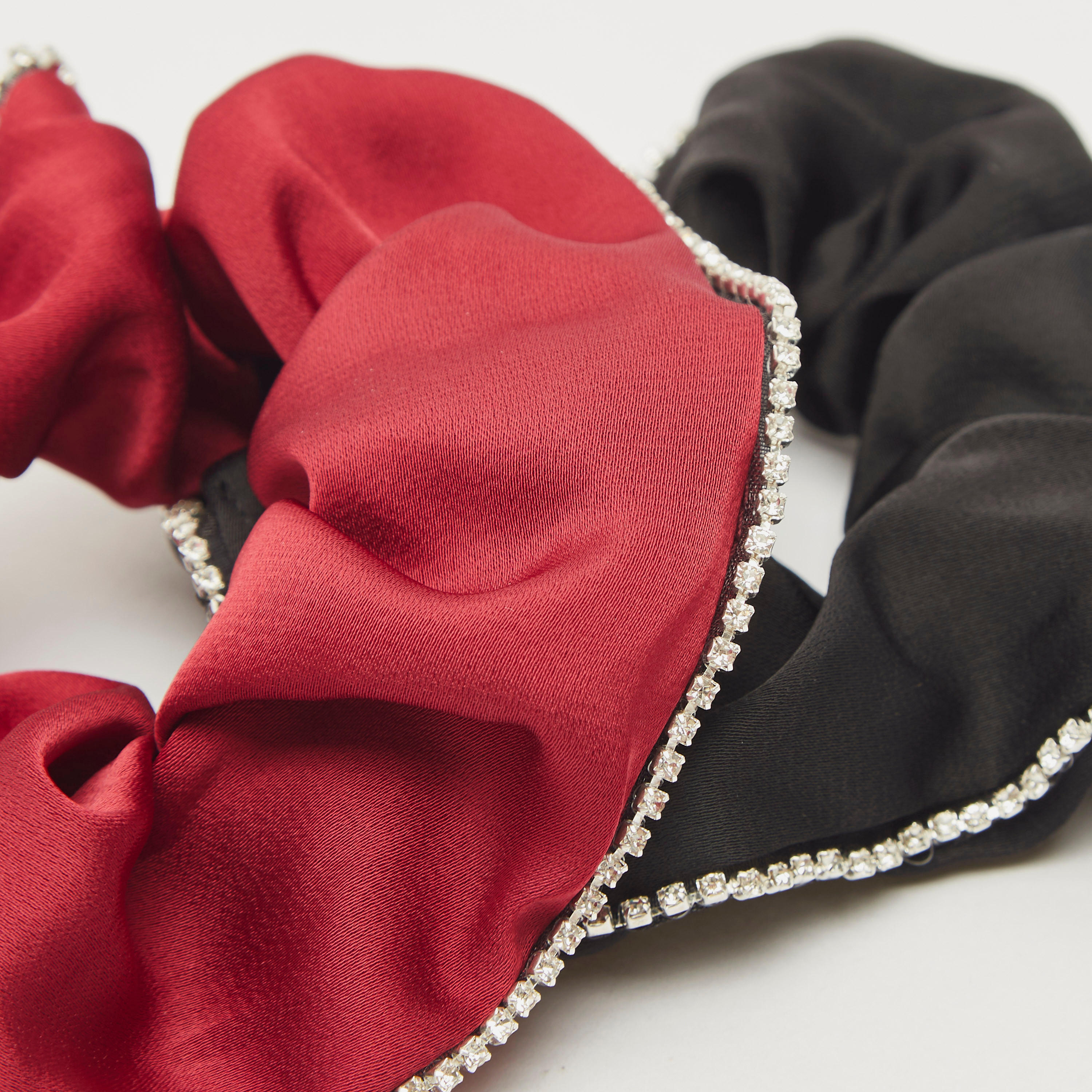 سكرانشي شعر مرصعة بالحجارة - طقم من قطعتين-women-hairaccessories-scrunchies-image-4