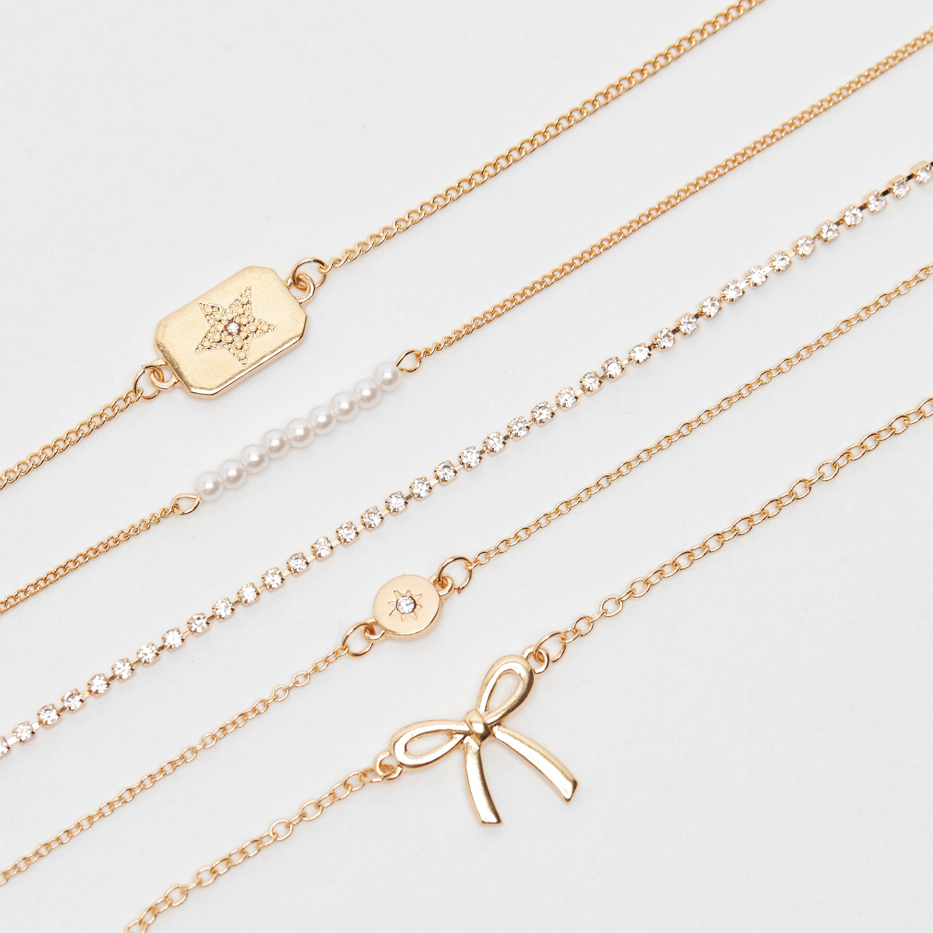 أساور مزيّنة بمشبك إغلاق - طقم من 5 قطع-women-watchesandjewellery-jewellery-banglesandbracelets-image-5