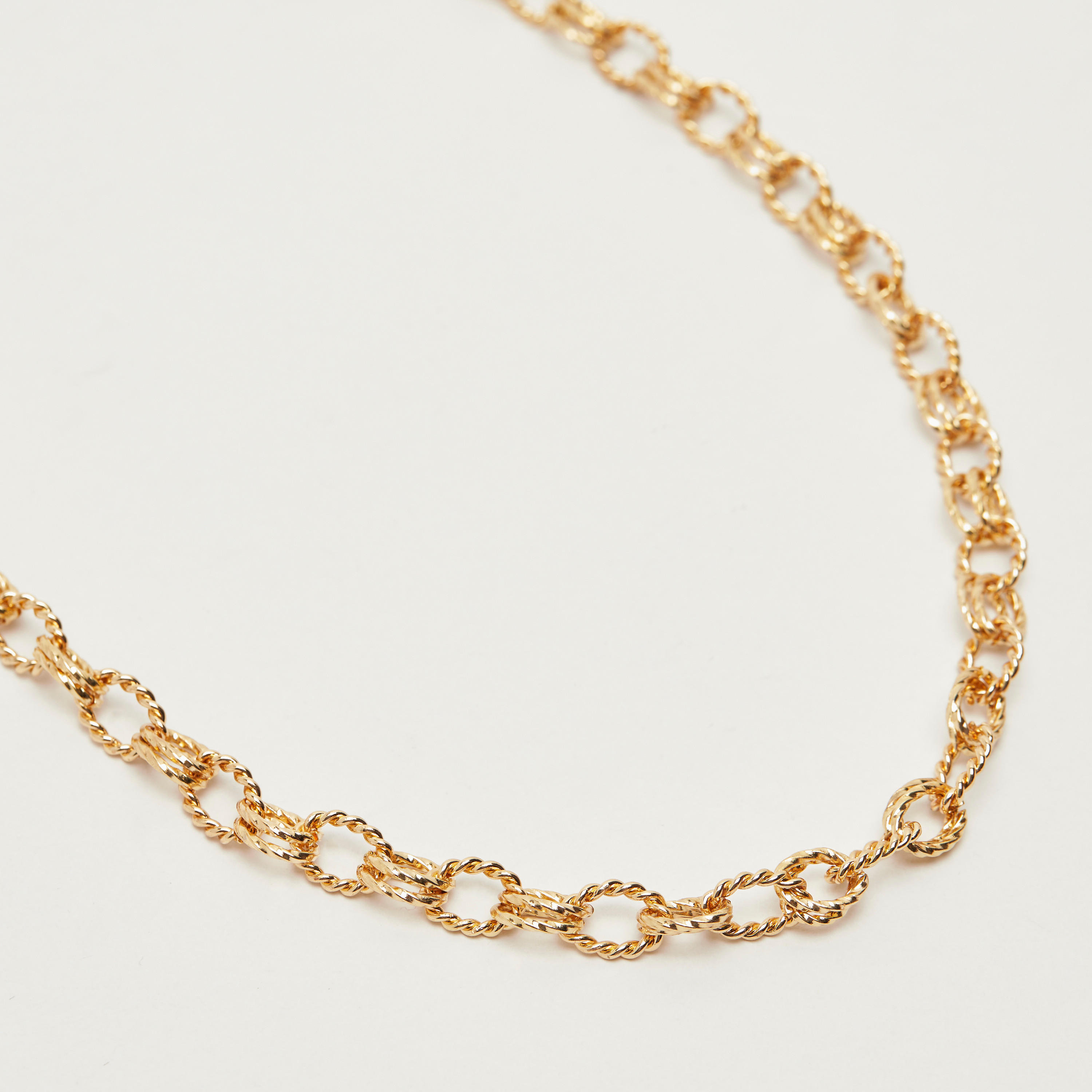 قلادة تشوكر ميتاليك بقفل إغلاق بأربطة متداخلة-women-watchesandjewellery-jewellery-necklacesandpendants-image-5