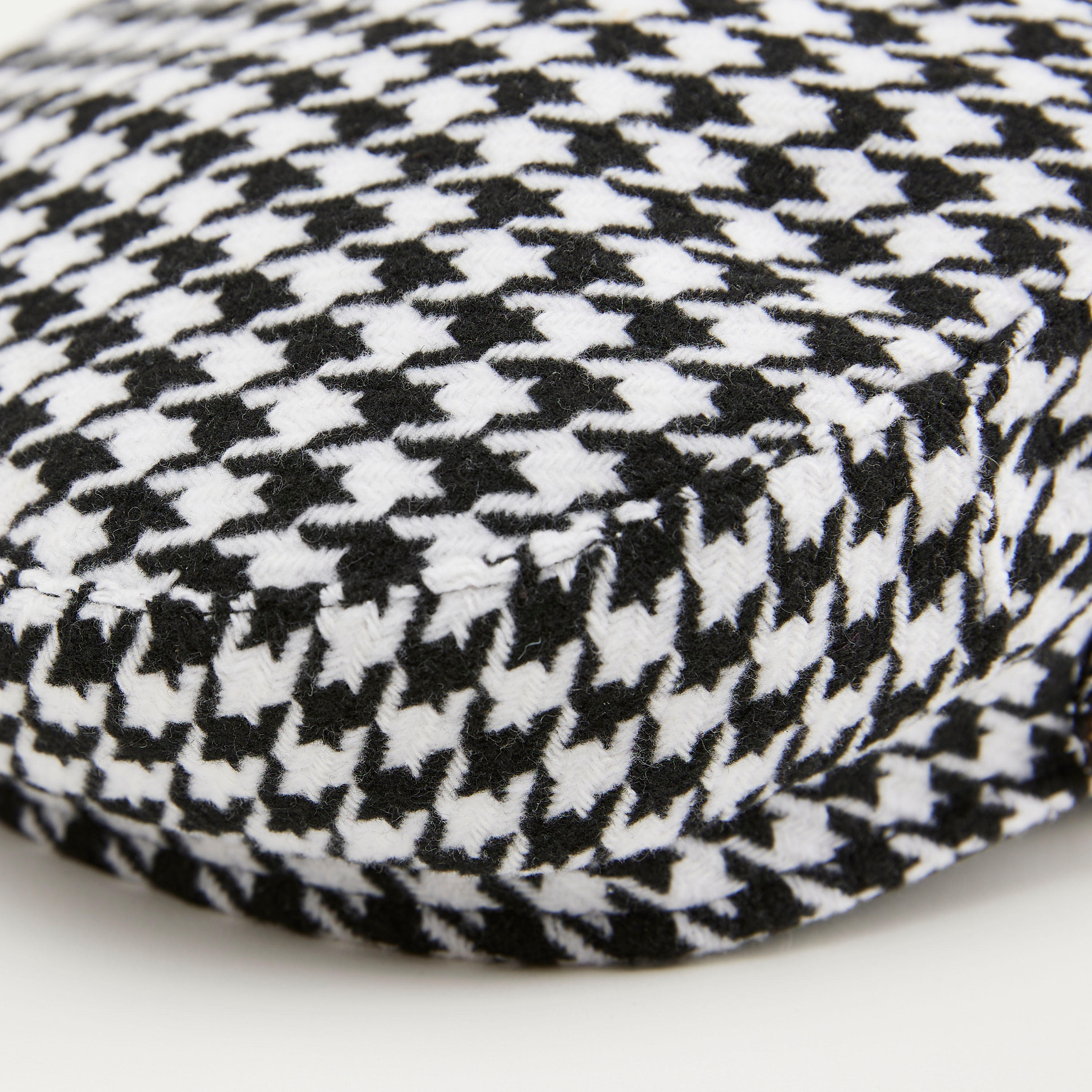كاب كاروهات أبيض وأسود بطبعات للأولاد-women-clothingaccessories-capsandhats-image-1