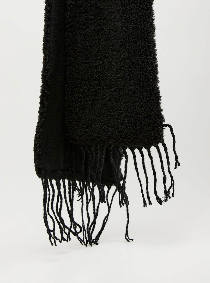 وشاح بروغ بارز الملمس بشراشيب-women-clothingaccessories-scarves-image-1