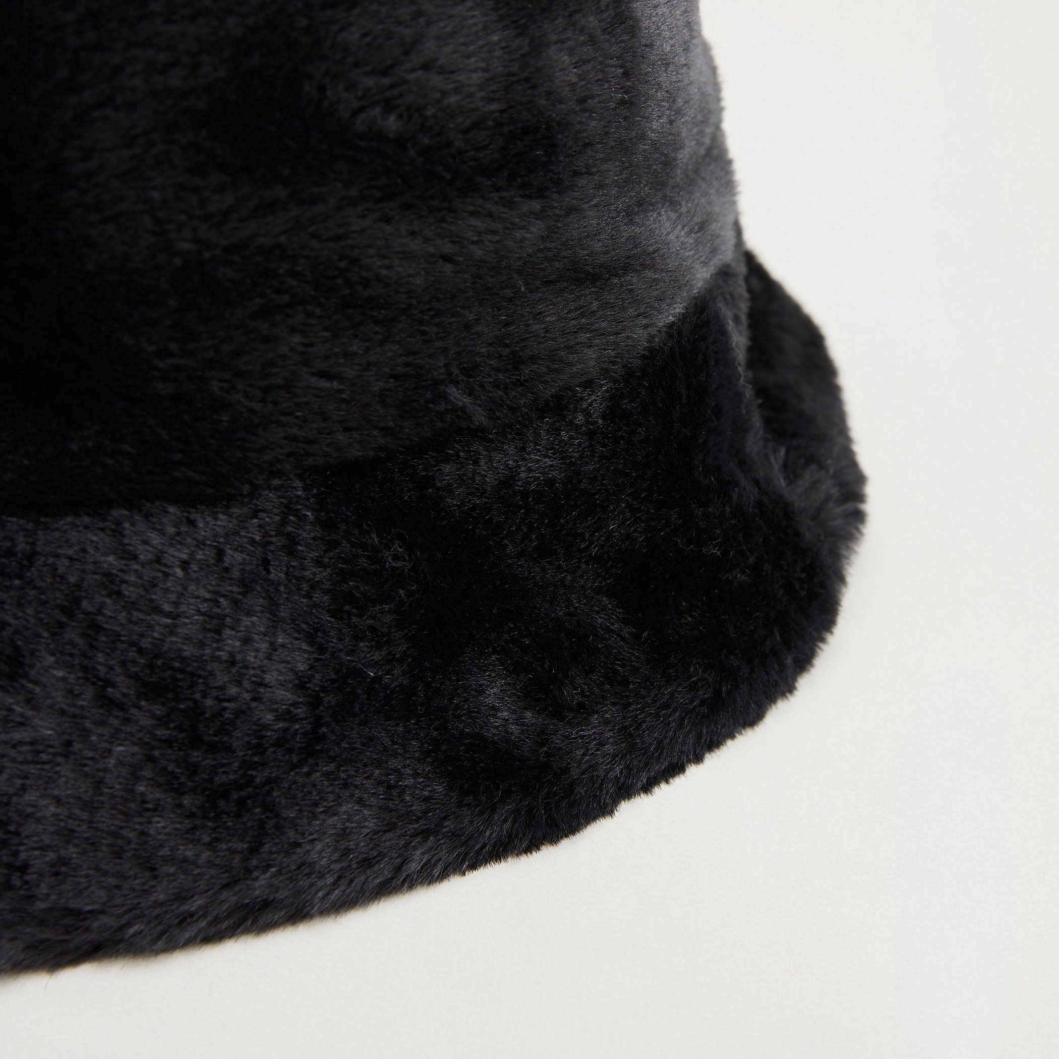 قبّعة دلو مخمليّة بارزة الملمس-women-clothingaccessories-capsandhats-image-4