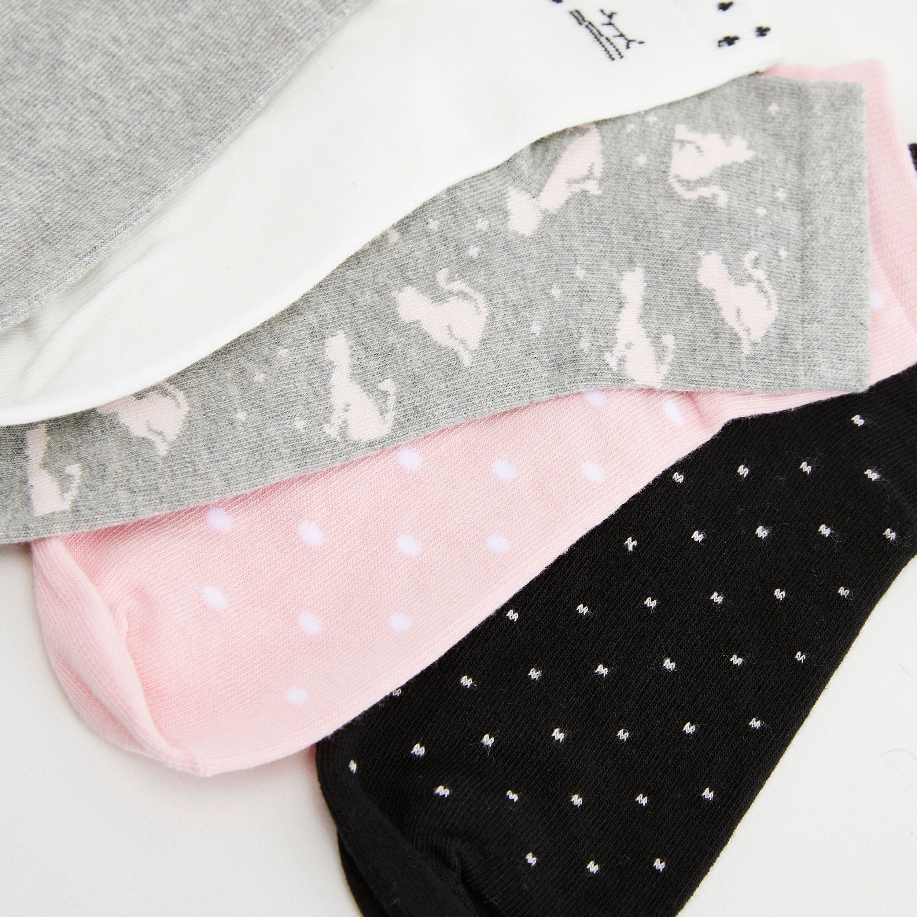 جوارب بطول الكاحل وطبعات - طقم من 5 قطع-women-socksandstockings-image-4