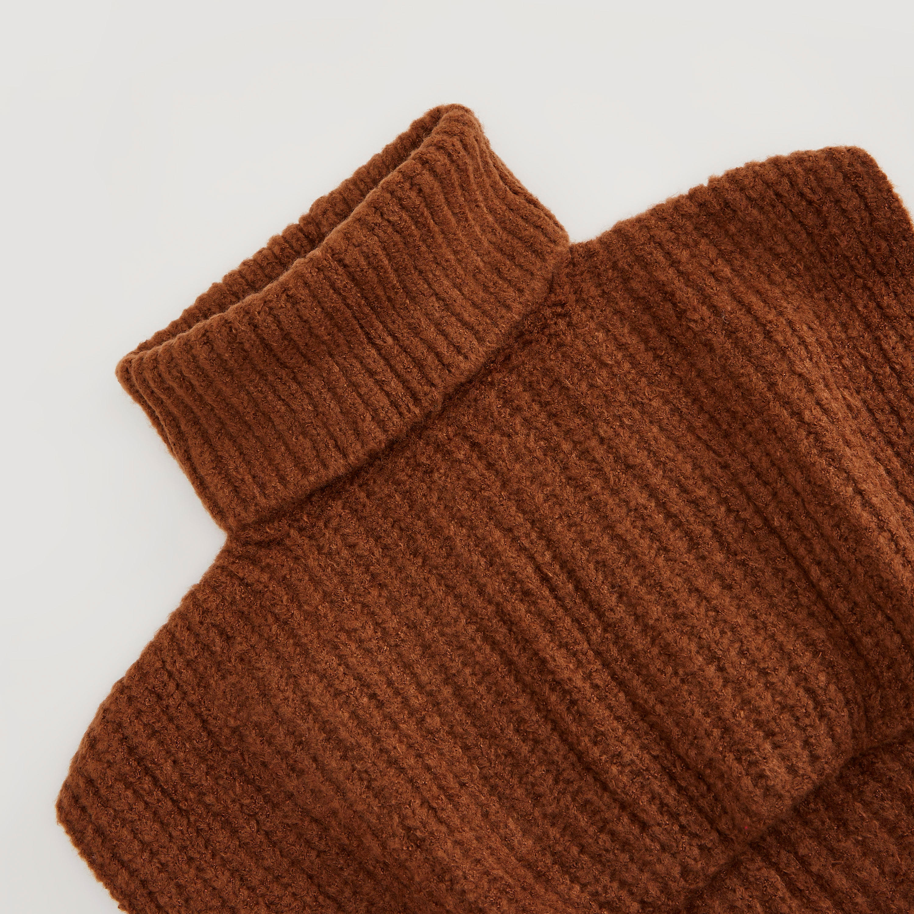 وشاح عنق بارز الملمس مزخرف-women-clothingaccessories-scarves-image-3