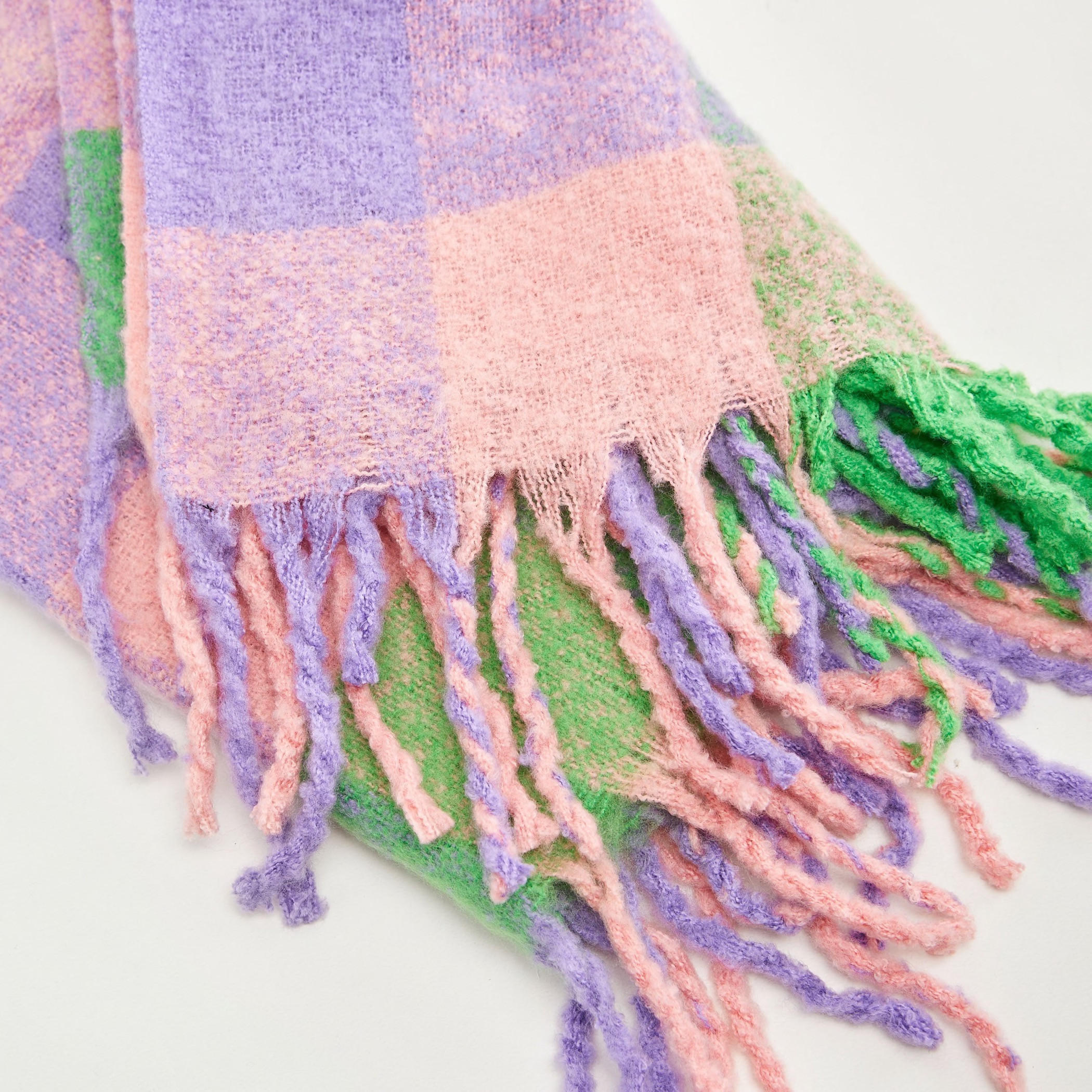 سترة فضفاضة مربعات بشراشيب-women-clothingaccessories-scarves-image-3