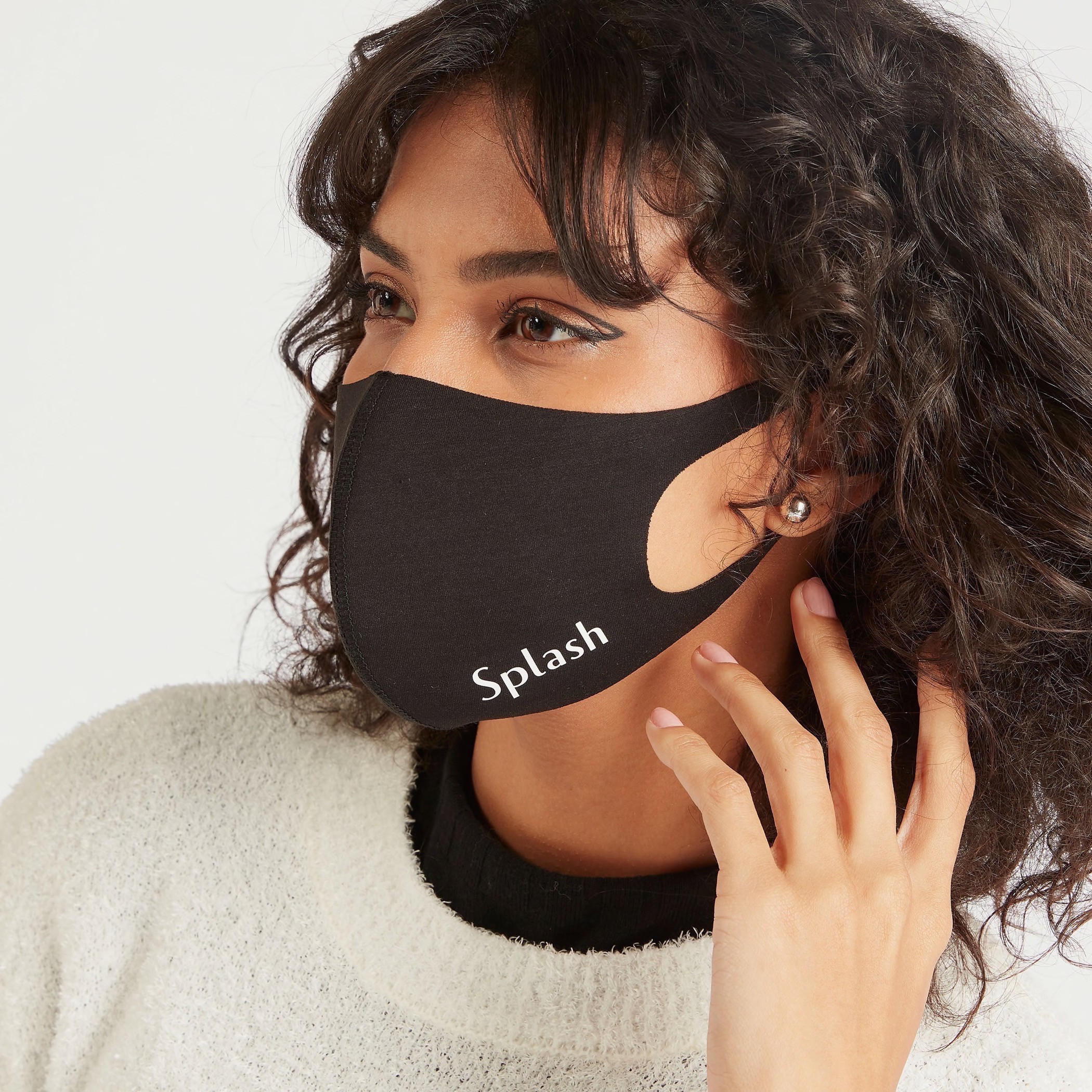 قناع وجه مضاد للغبار بطبعات وحلقات أذن بتصاميم مفرّغة-women-clothingaccessories-fashionmasks-image-2