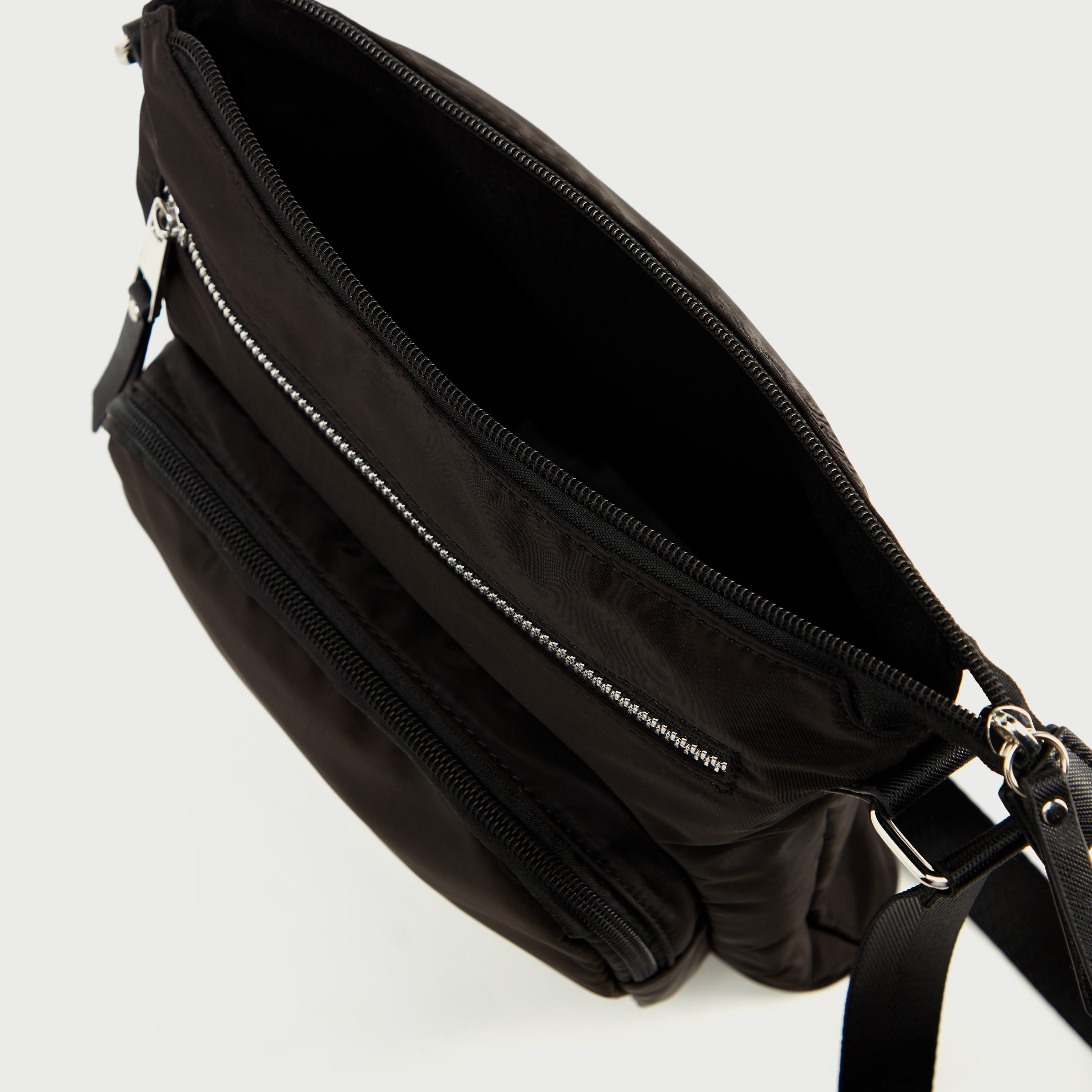 Solid Crossbody Bag with Zipper Closure and Adjustable Strap-women-bagsandwallets-handbags-image-4