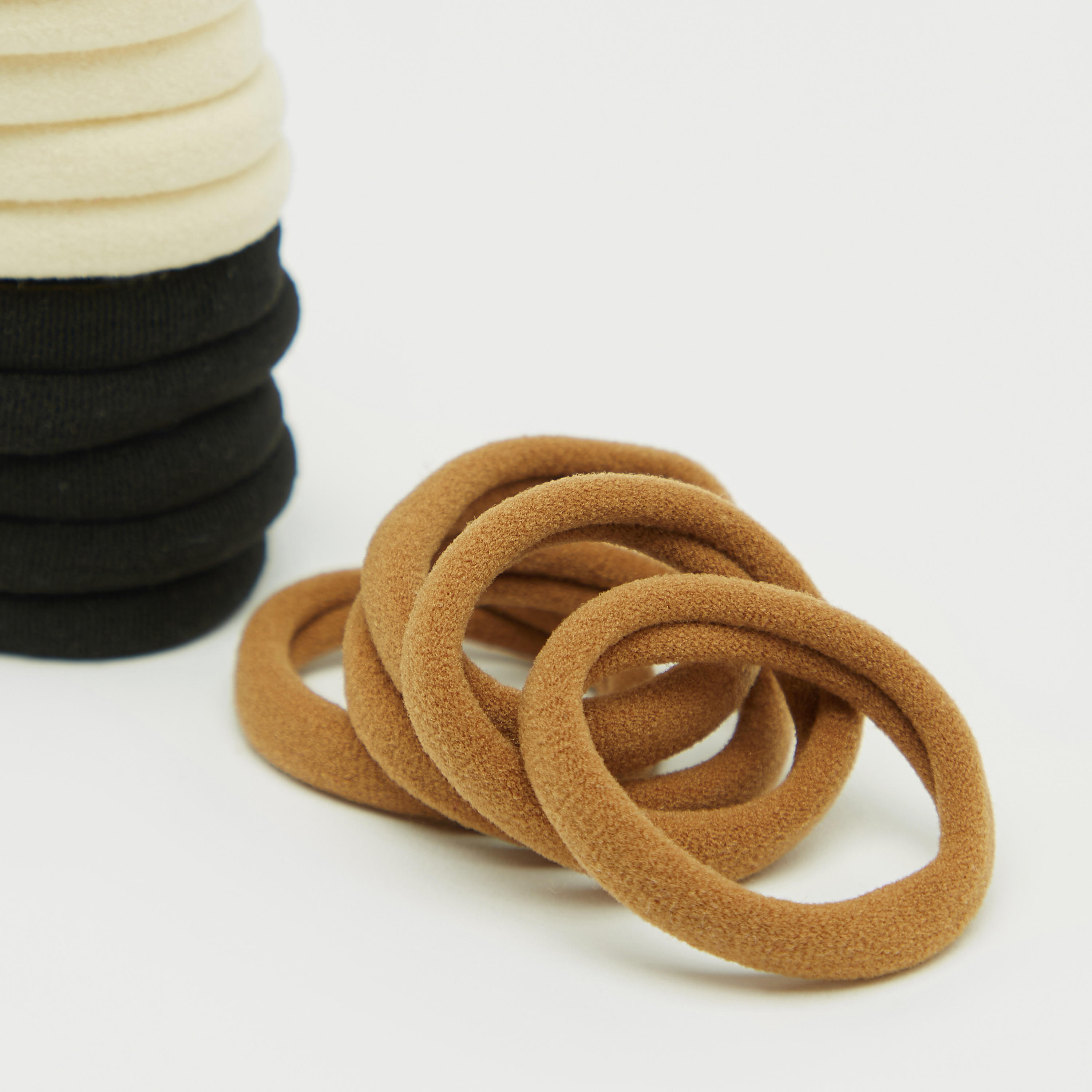 ربطة شعر مطاطية - طقم من 15 قطعة-women-hairaccessories-scrunchies-image-5
