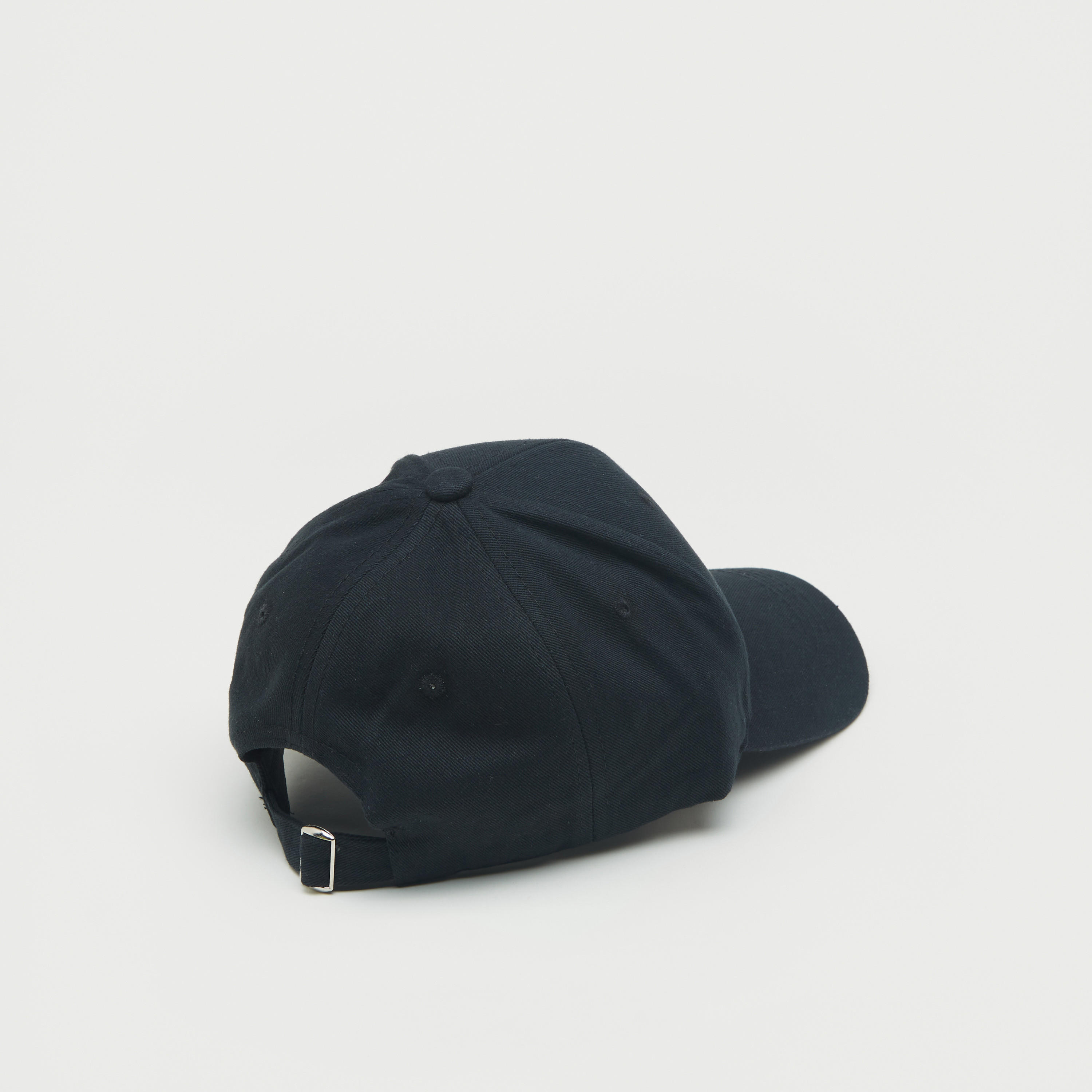 كاب سادة بحزام خلفي بإبزيم إغلاق-women-clothingaccessories-capsandhats-image-2