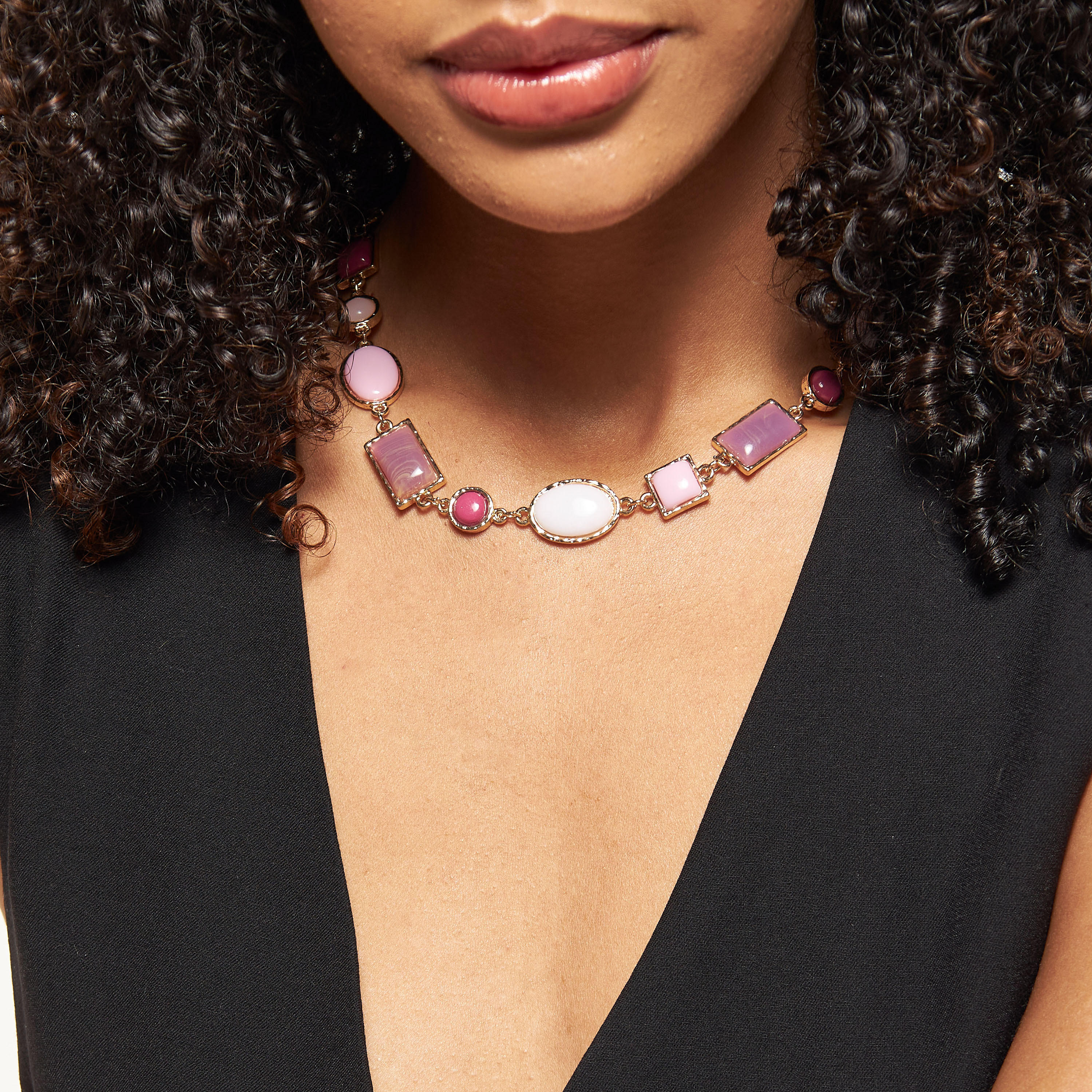 Stone Studded Necklace with Lobster Clasp Closure-women-watchesandjewellery-jewellery-necklacesandpendants-image-2