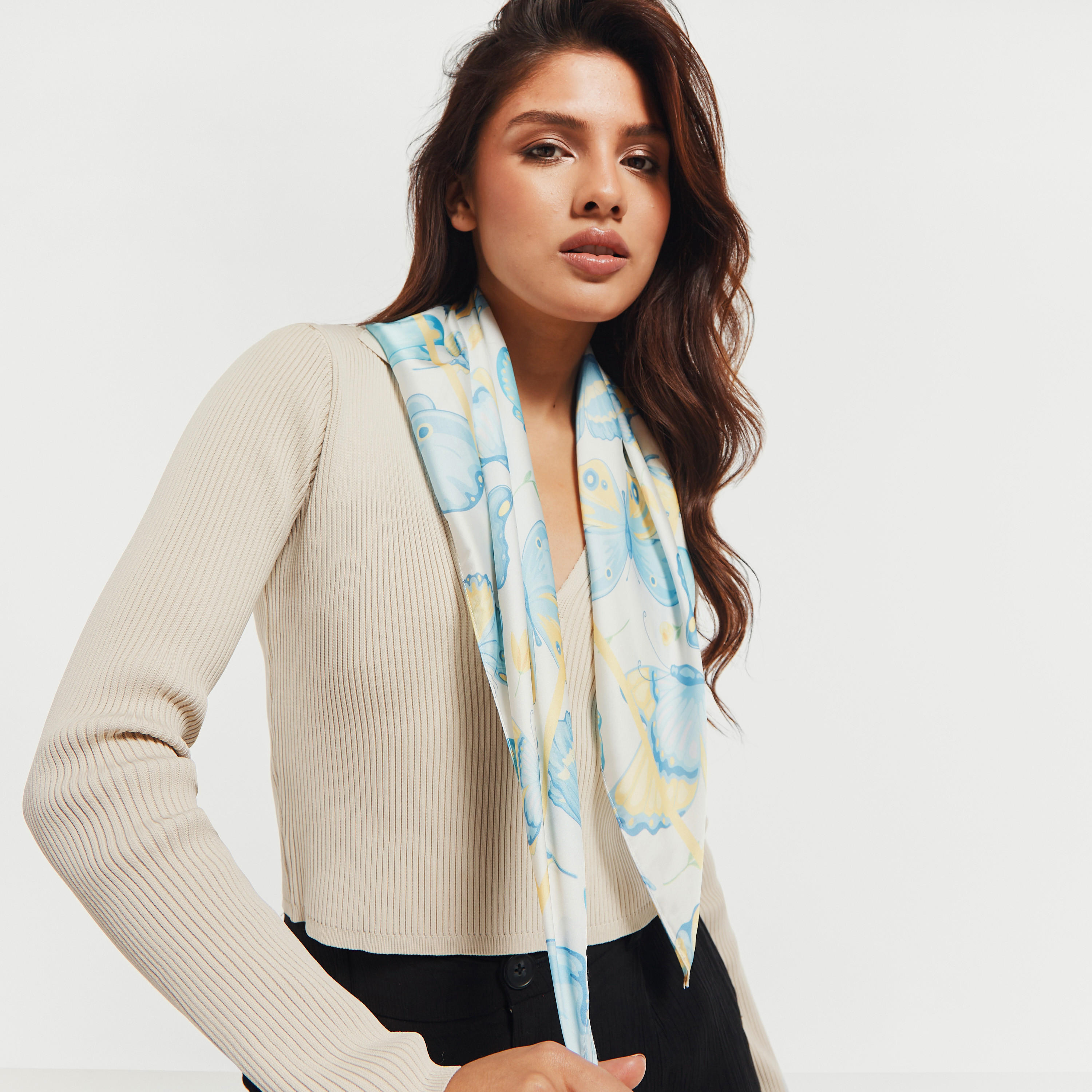 وشاح رقبة ساتن بطبعات فراشة-women-clothingaccessories-scarves-image-2