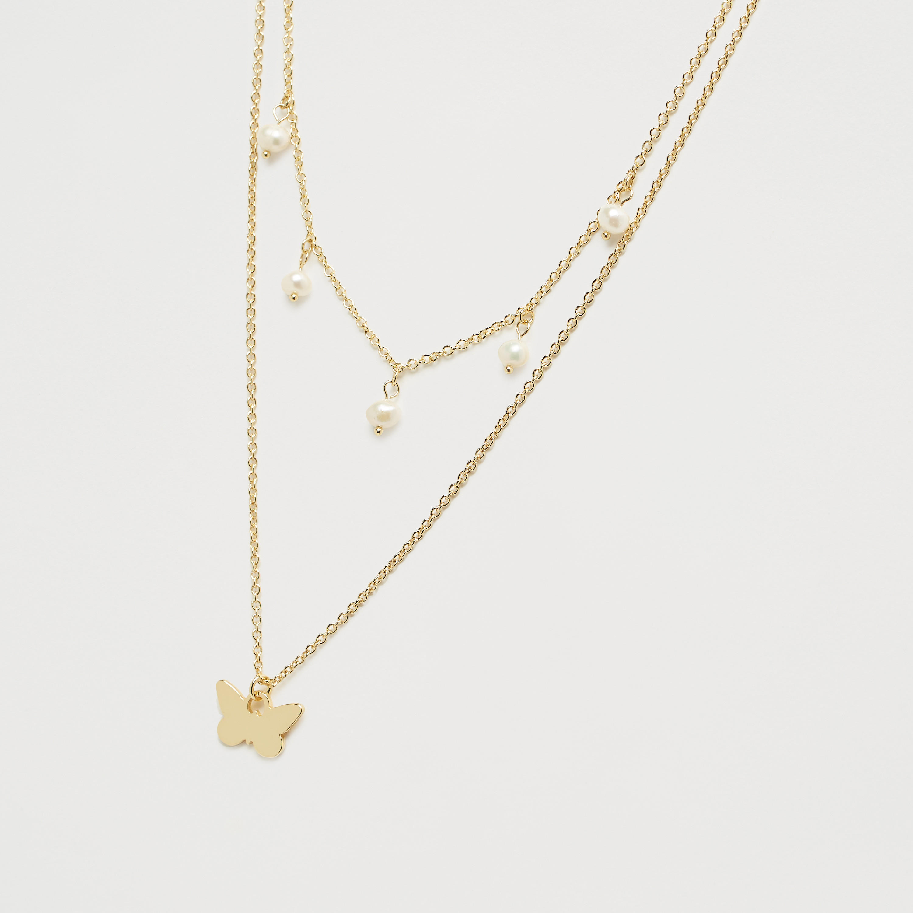 قلادة مطلية بالذهب وشبه ثمينة مزيّنة باللؤلؤ وحلية فراشة وقفل إغلاق-women-watchesandjewellery-jewellery-necklacesandpendants-image-2