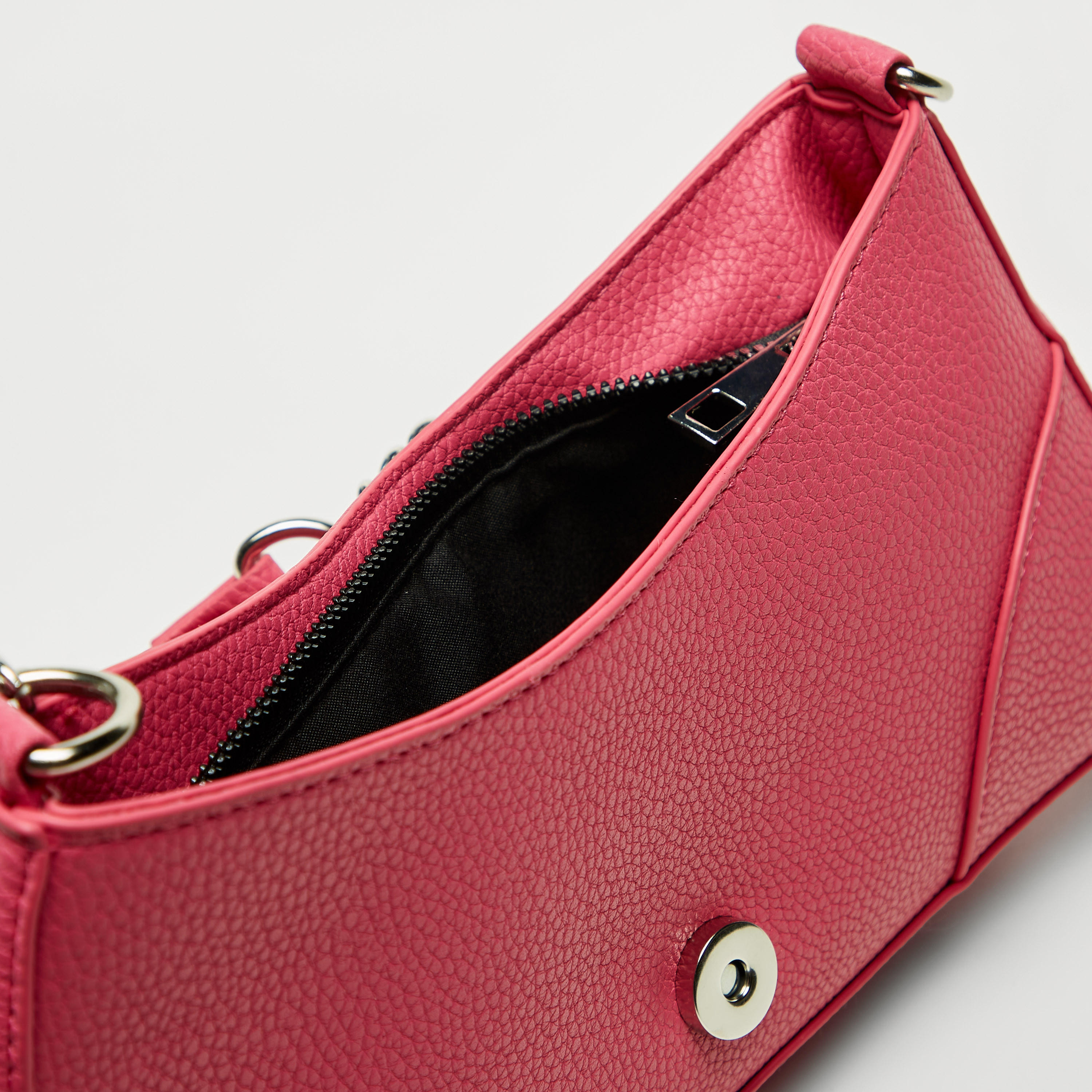 شنطة كتف سادة بإبزيم-women-bagsandwallets-handbags-image-1