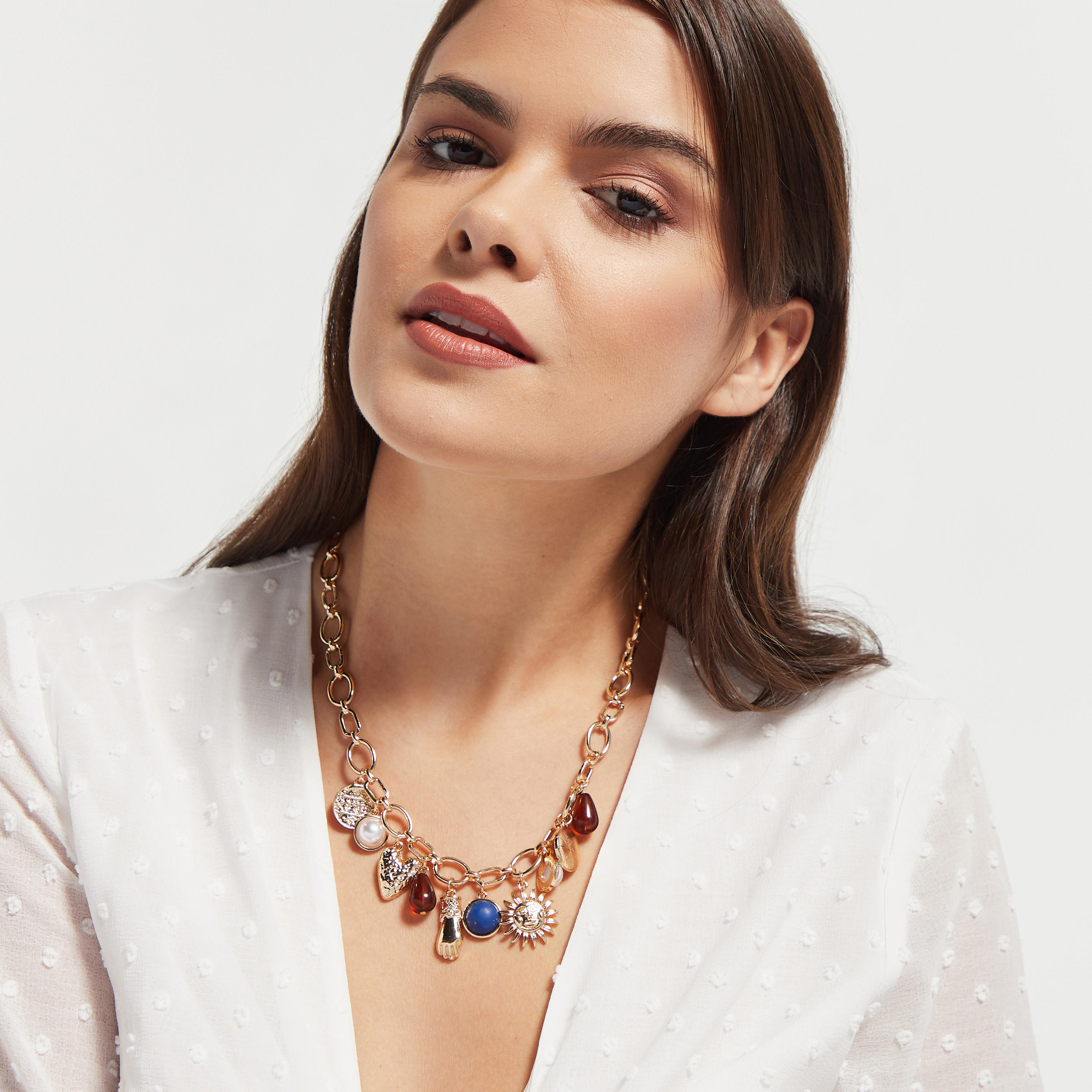Charm Embellished Chunky Chain Link Necklace with Lobster Clasp Closure-women-watchesandjewellery-jewellery-necklacesandpendants-image-2