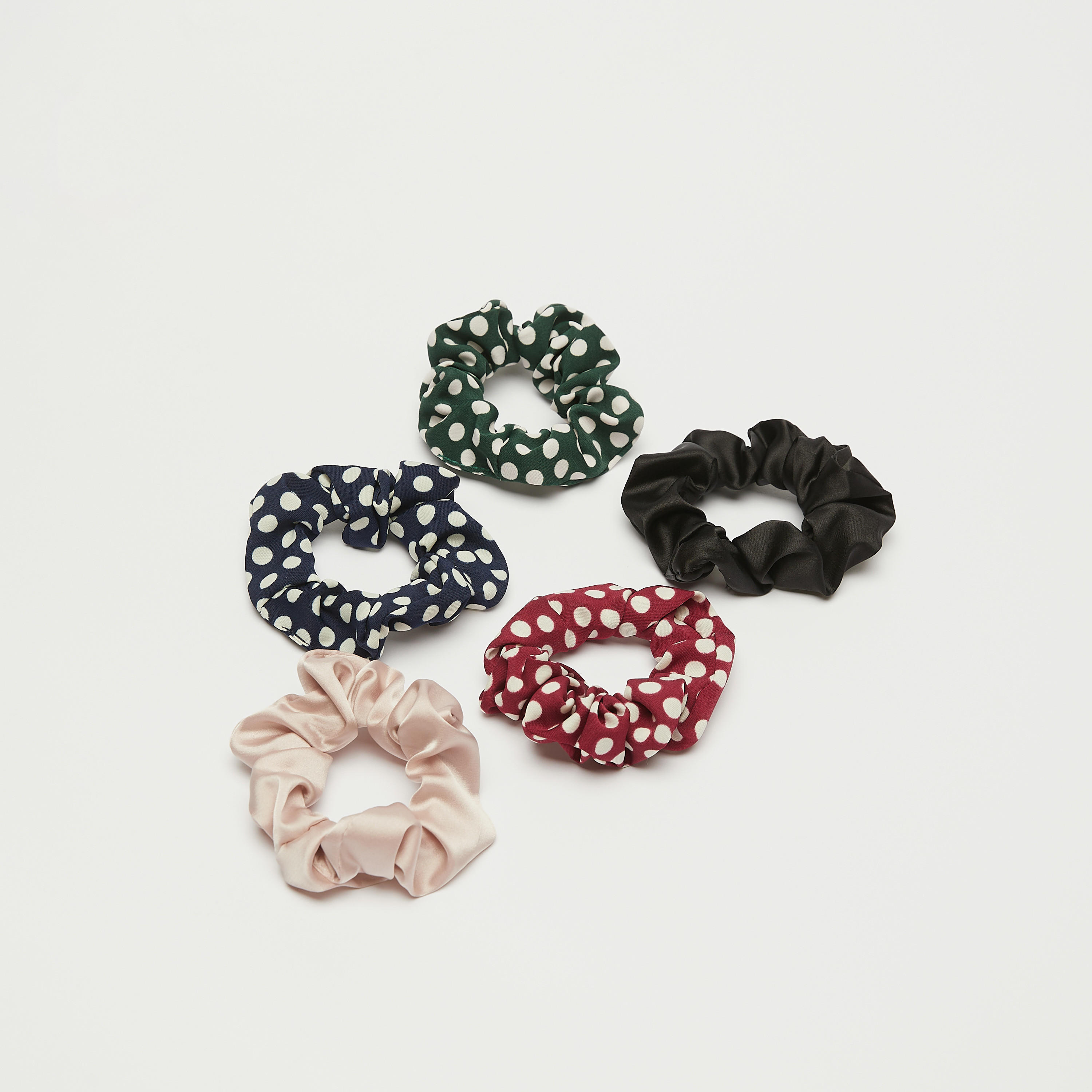 سكرانشي شعر من جلوو - طقم 5 قطع متنوّعة-women-hairaccessories-image-2