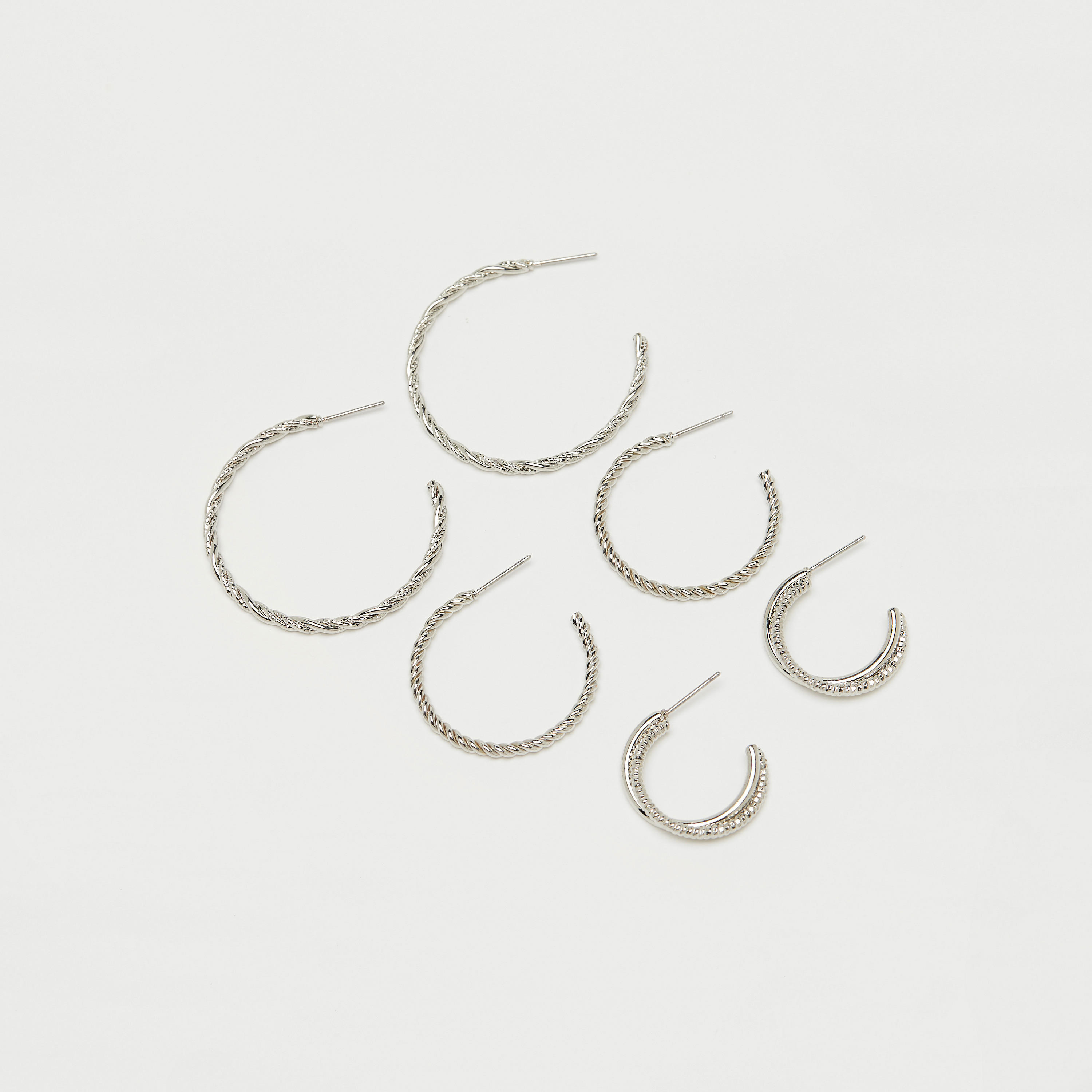 أقراط بارزة الملمس بمكبس إغلاق خلفي من جلوو - طقم 3 أزواج-women-watchesandjewellery-jewellery-earrings-image-2