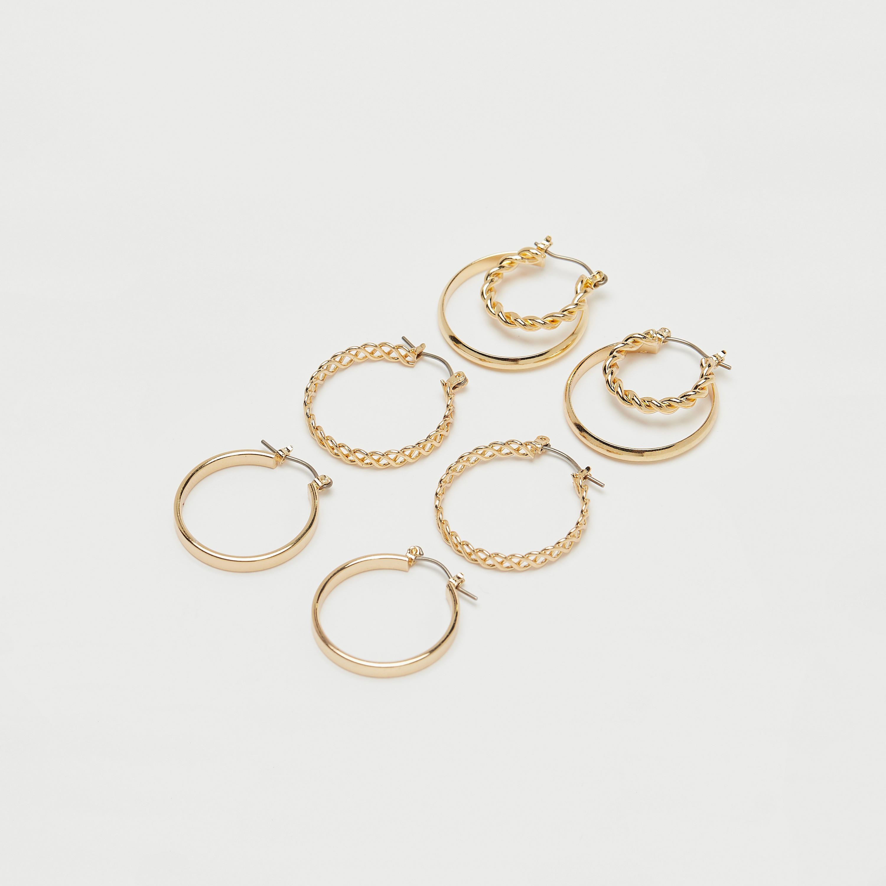 أقراط بارزة الملمس بمكبس إغلاق خلفي من جلوو - طقم 3 أزواج-women-watchesandjewellery-jewellery-earrings-image-1