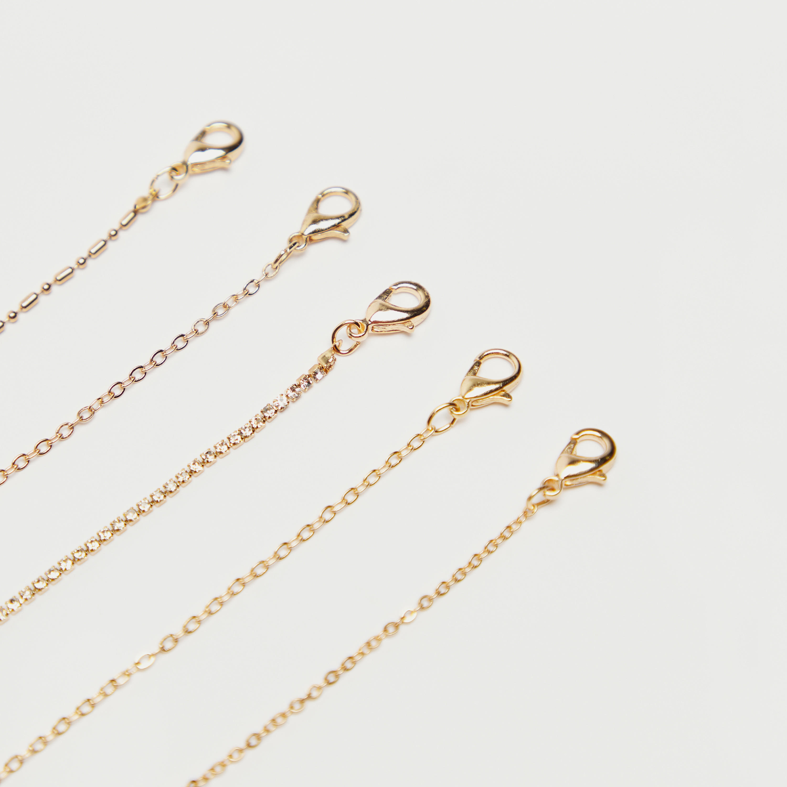 أساور من جلوو - طقم 5 قطع متنوّعة-women-watchesandjewellery-jewellery-banglesandbracelets-image-5